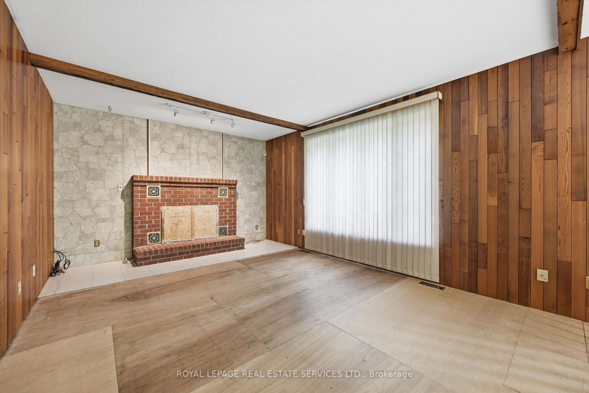 683 Canboro Road Property Photo 14