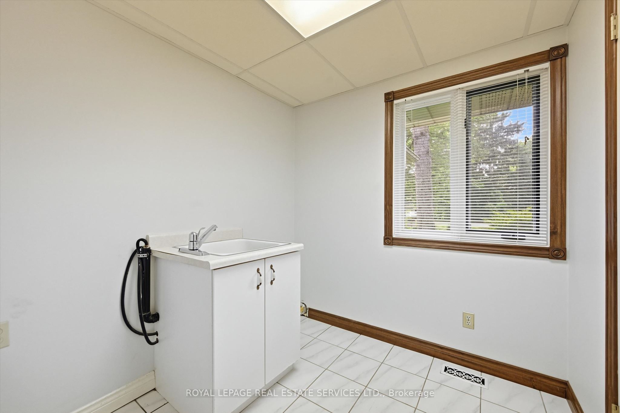 683 Canboro Road Property Photo 17