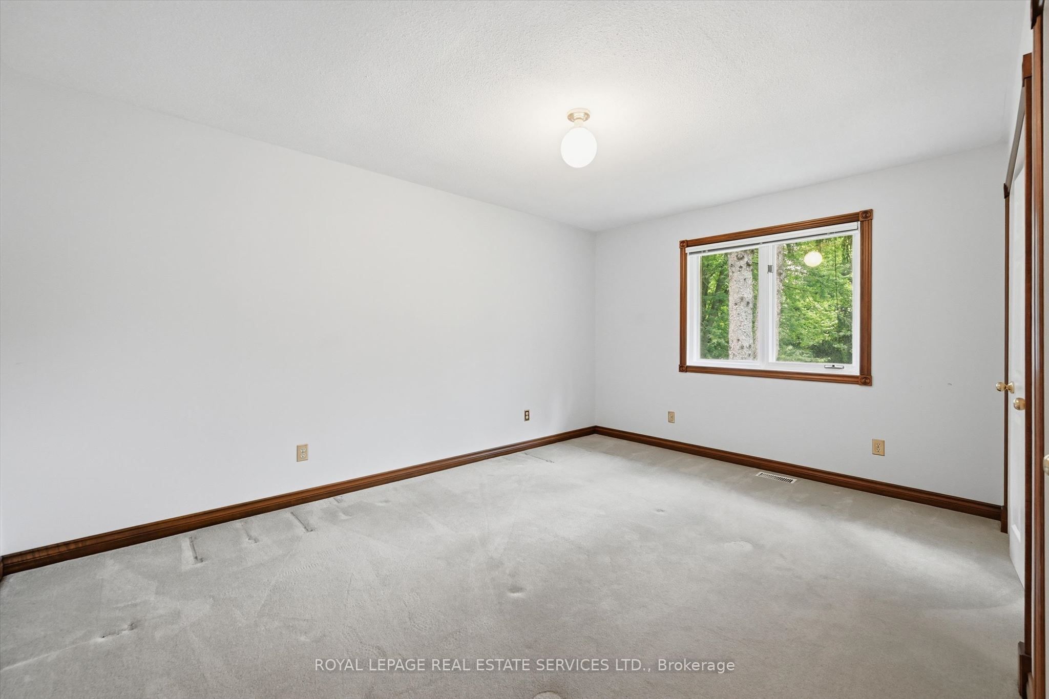 683 Canboro Road Property Photo 22