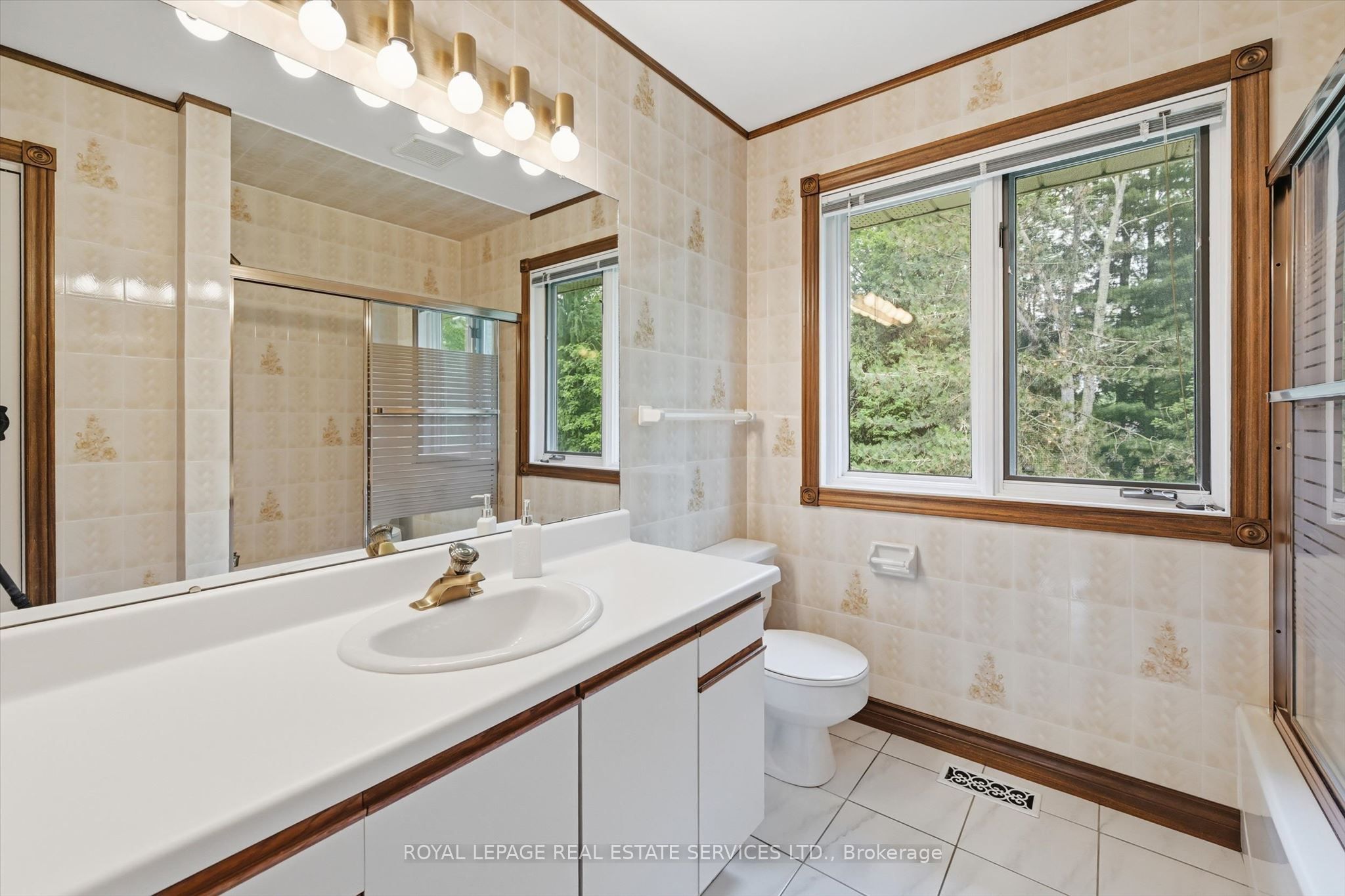 683 Canboro Road Property Photo 26