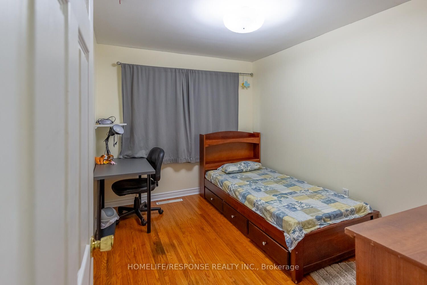 35 Parkdale Drive Property Photo 10