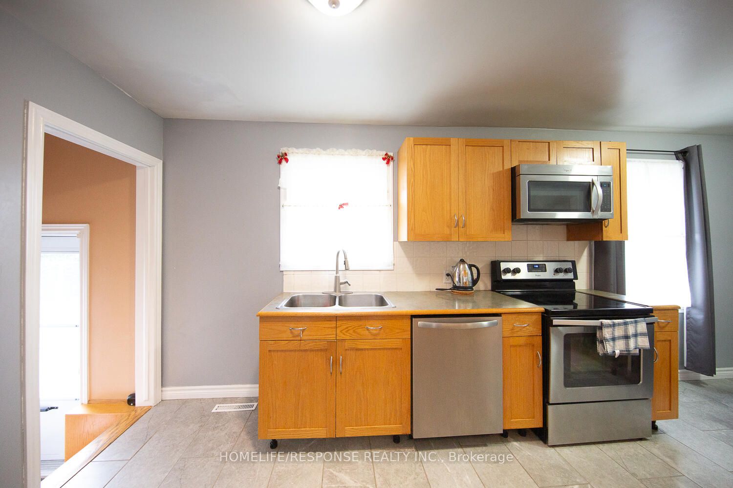 35 Parkdale Drive Property Photo 17