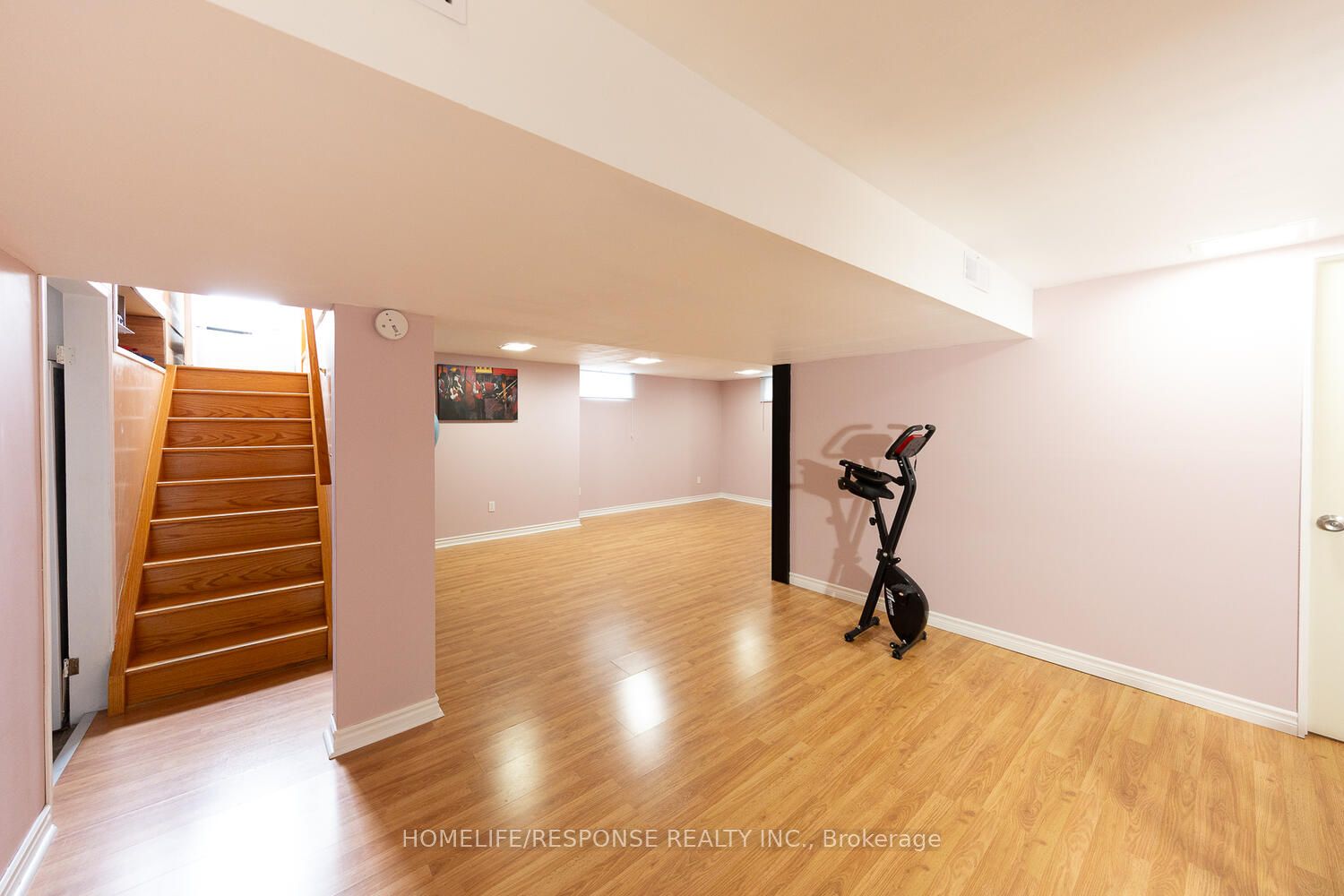 35 Parkdale Drive Property Photo 22
