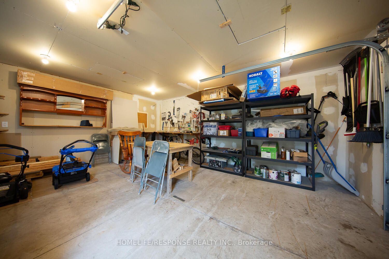35 Parkdale Drive Property Photo 33