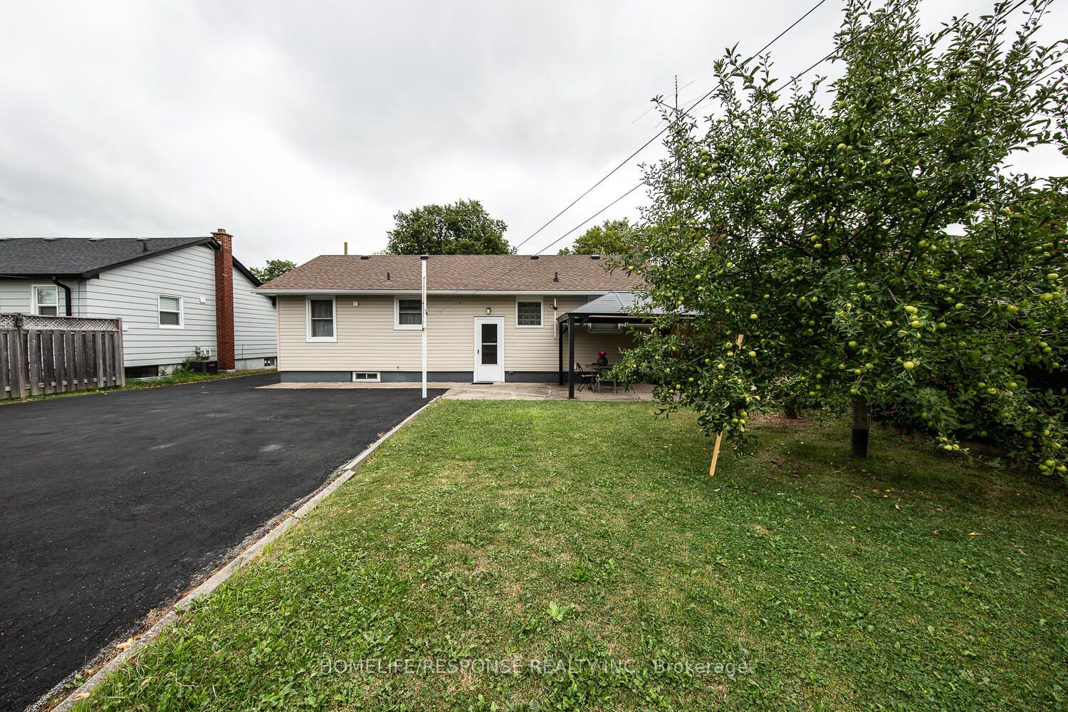 35 Parkdale Drive Property Photo 34