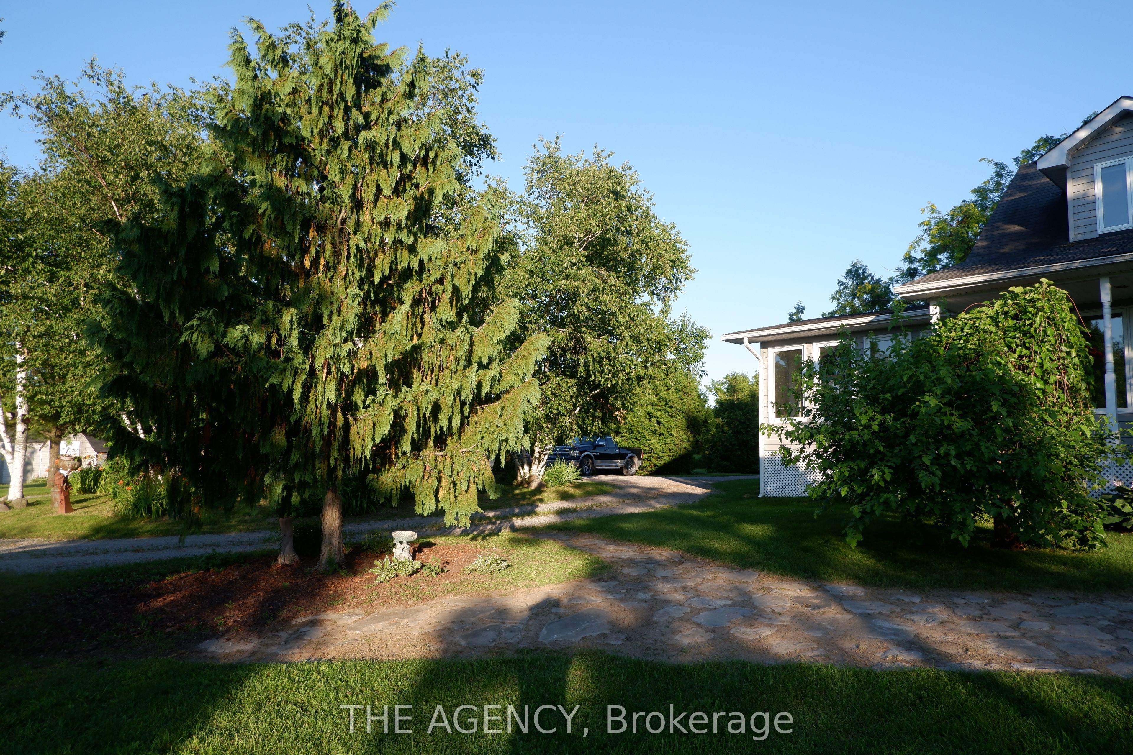 268 Yankee Line Property Photo 2