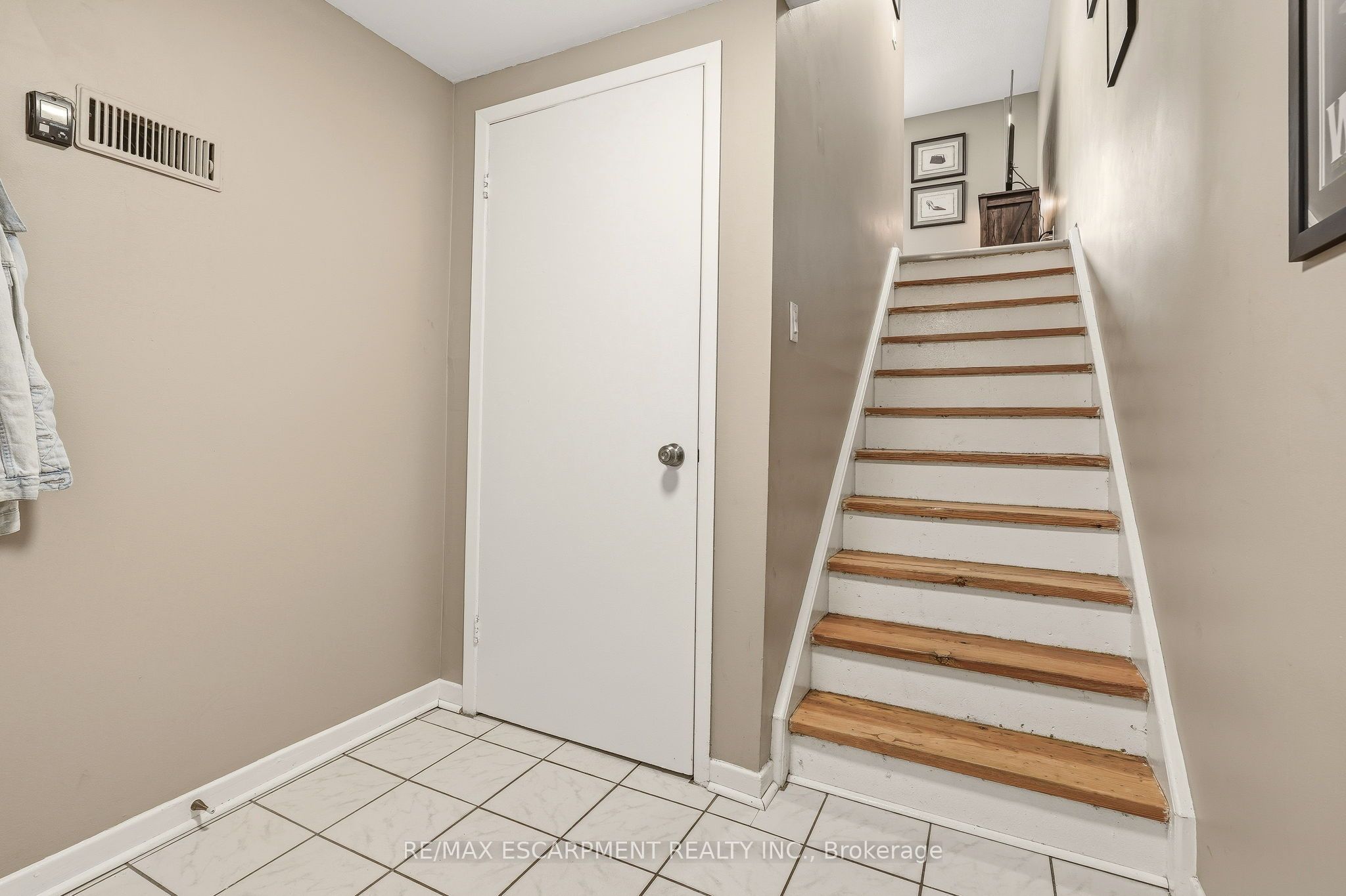 125 Bonaventure Drive 2 Property Photo 7