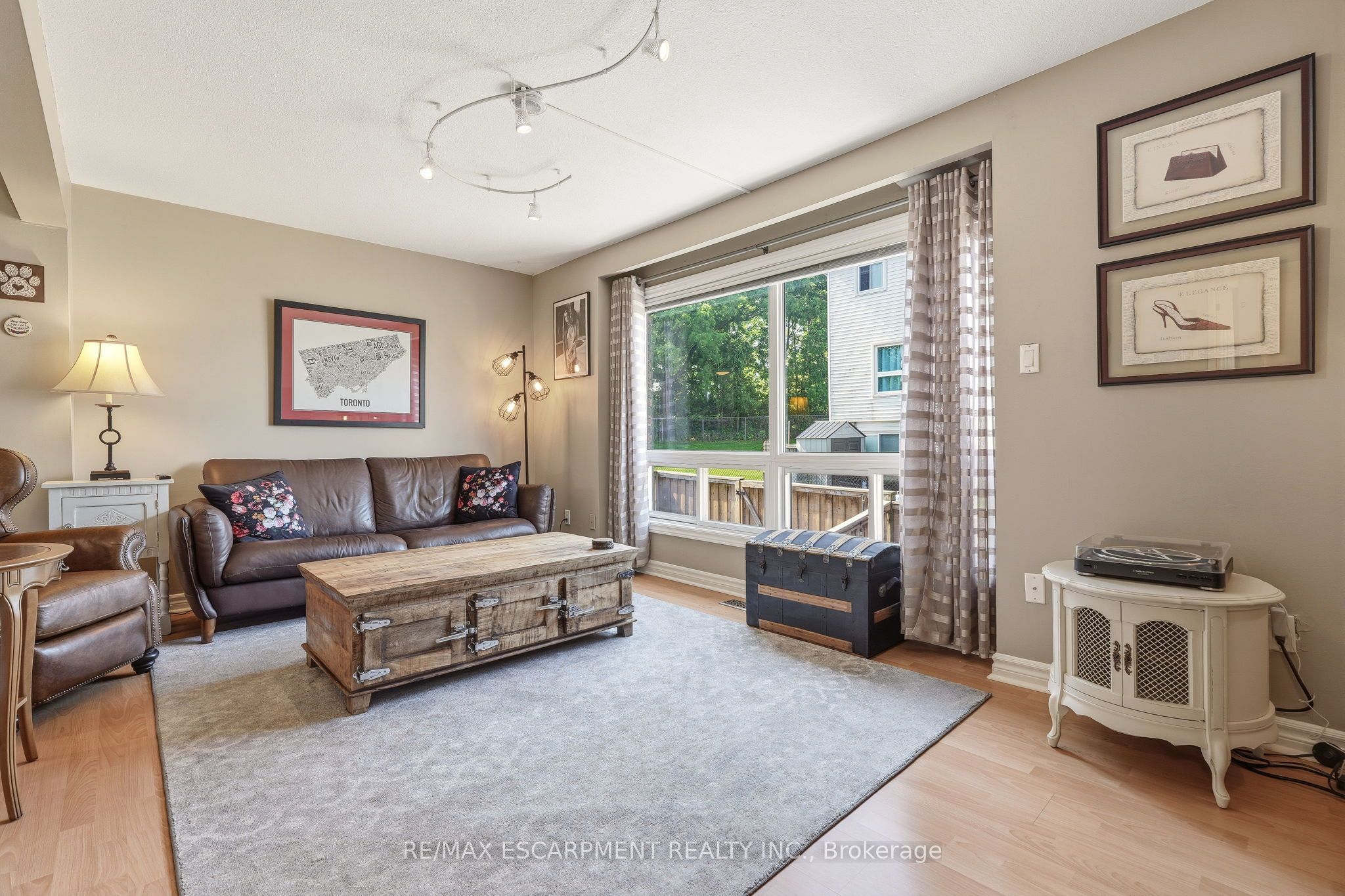 125 Bonaventure Drive 2 Property Photo 8
