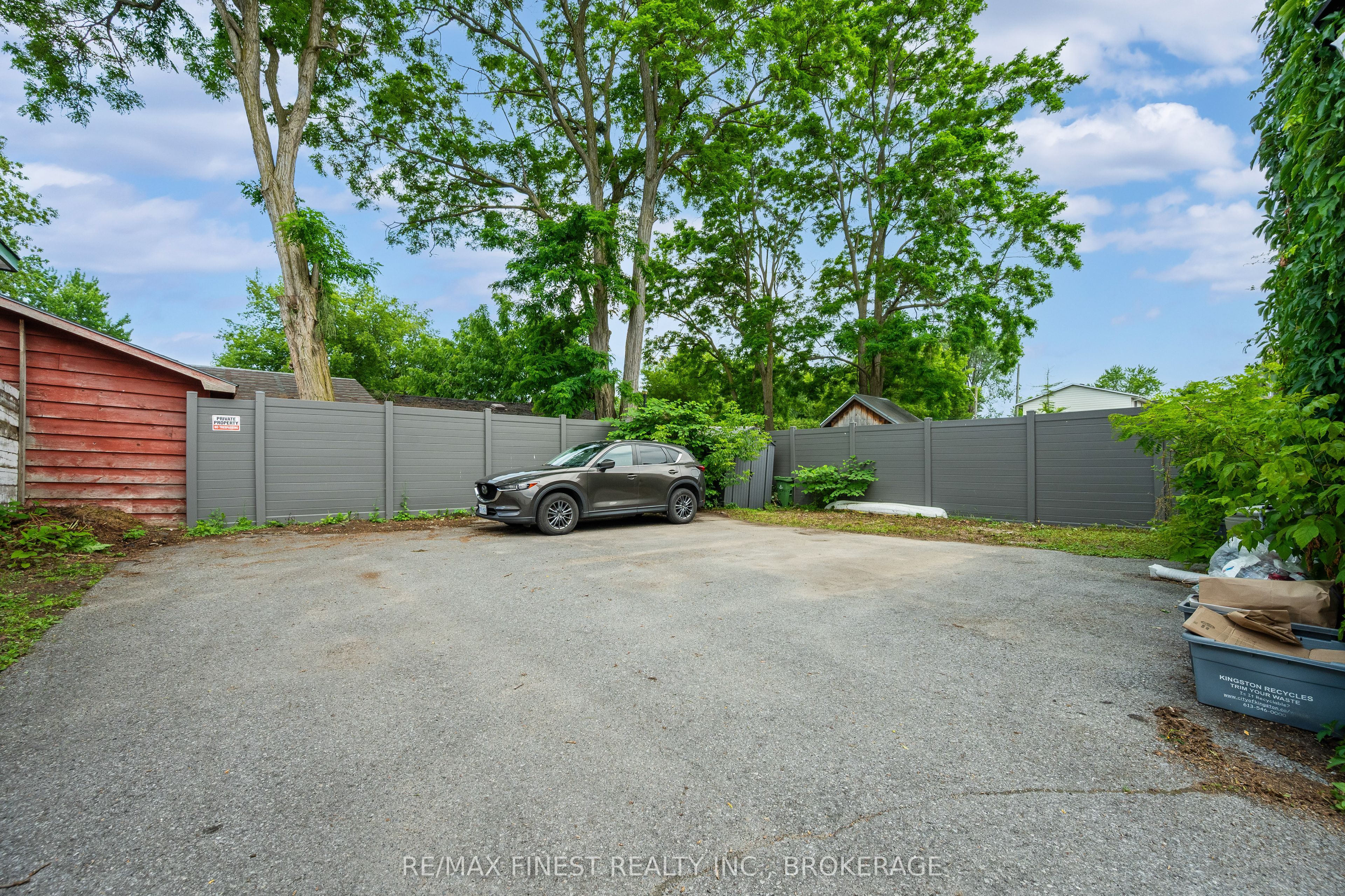80 Thomas Street Property Photo 45