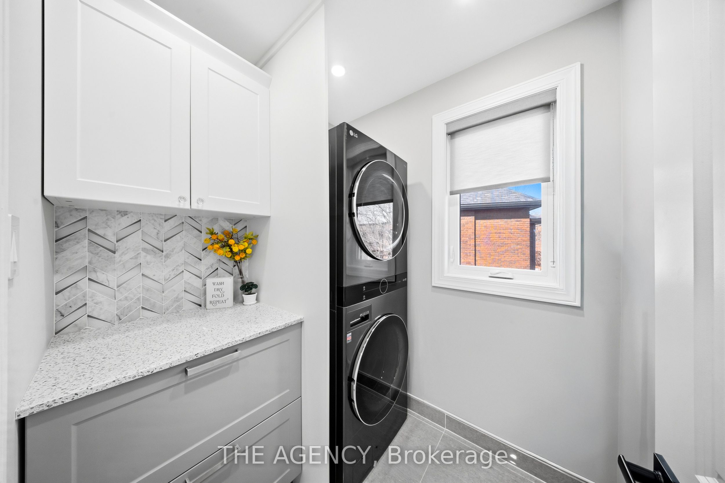 273 Stinson Crescent Property Photo 30