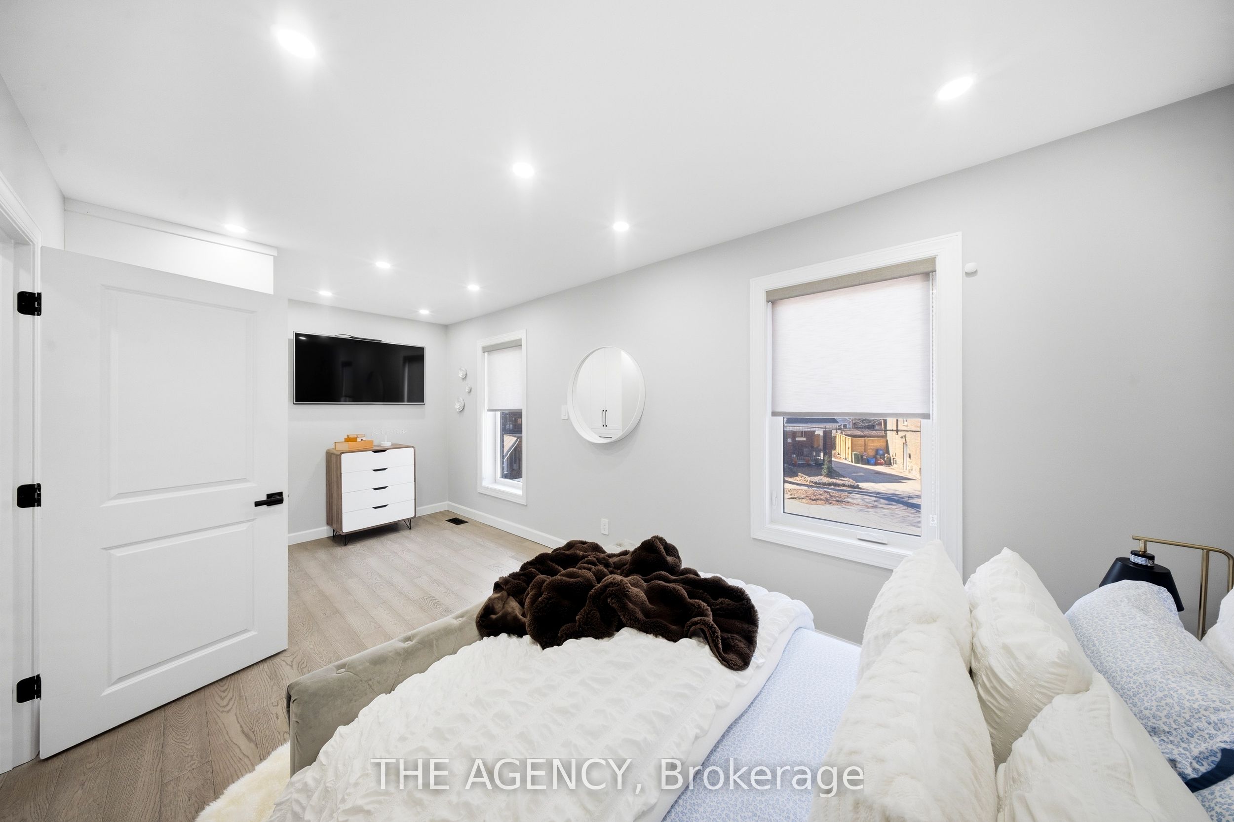 273 Stinson Crescent Property Photo 33
