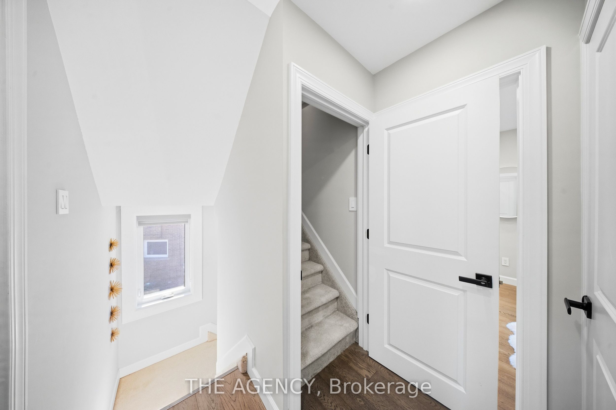 273 Stinson Crescent Property Photo 34