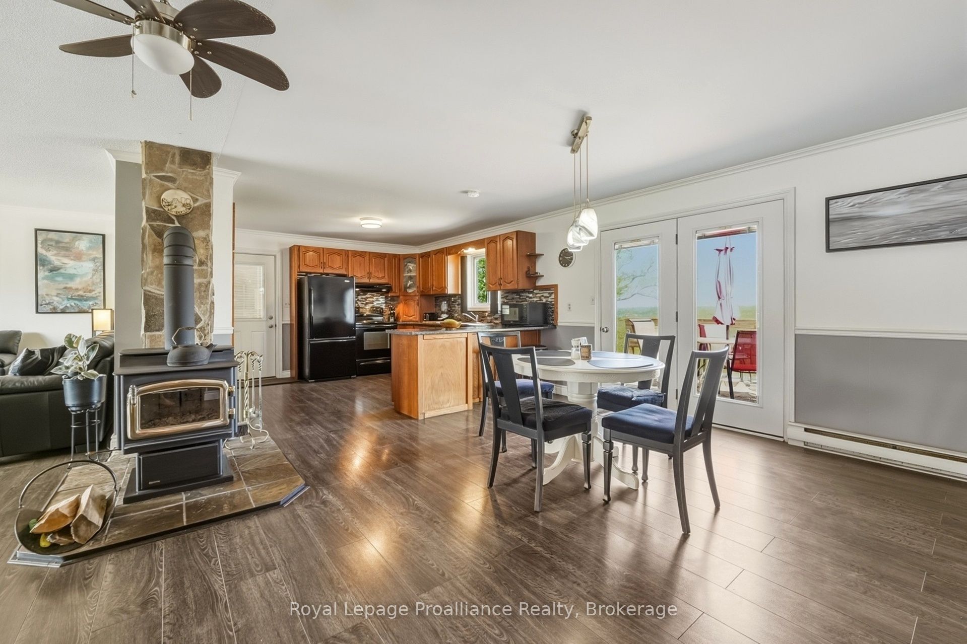 539 Lahey Road Property Photo 7