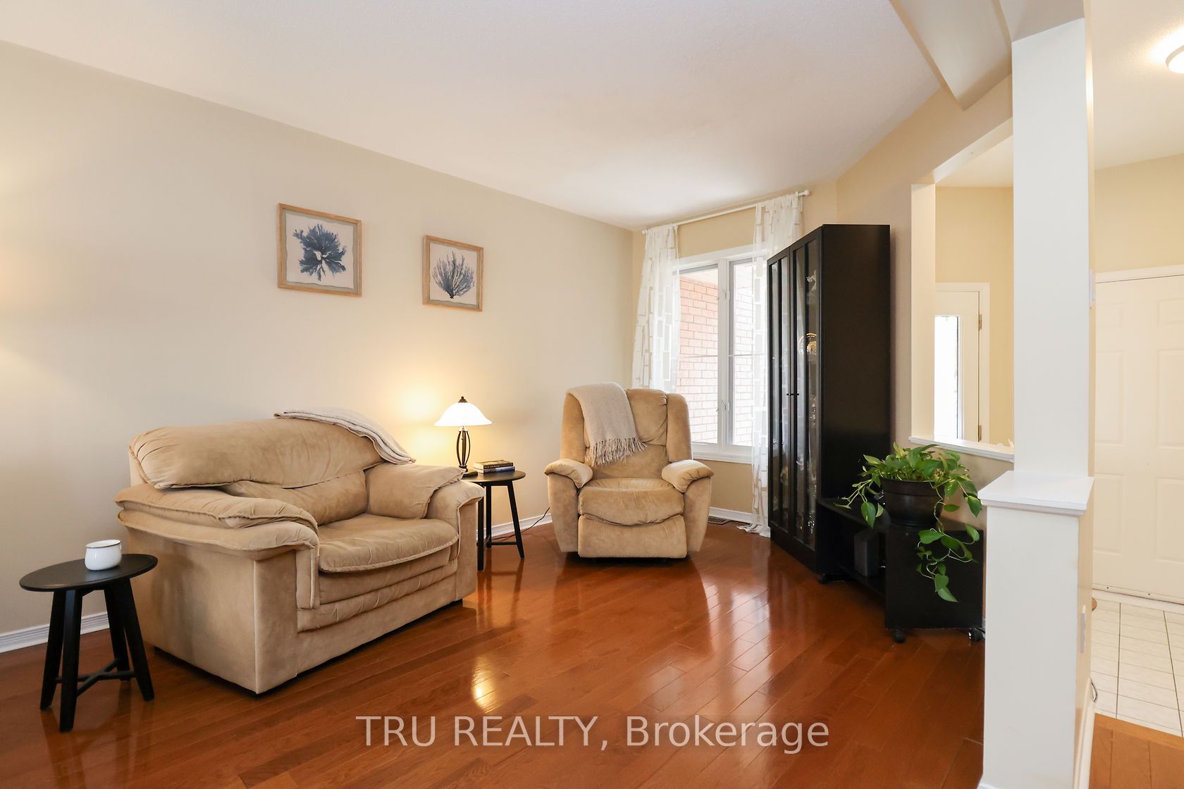 186 Daventry Crescent Property Photo 8