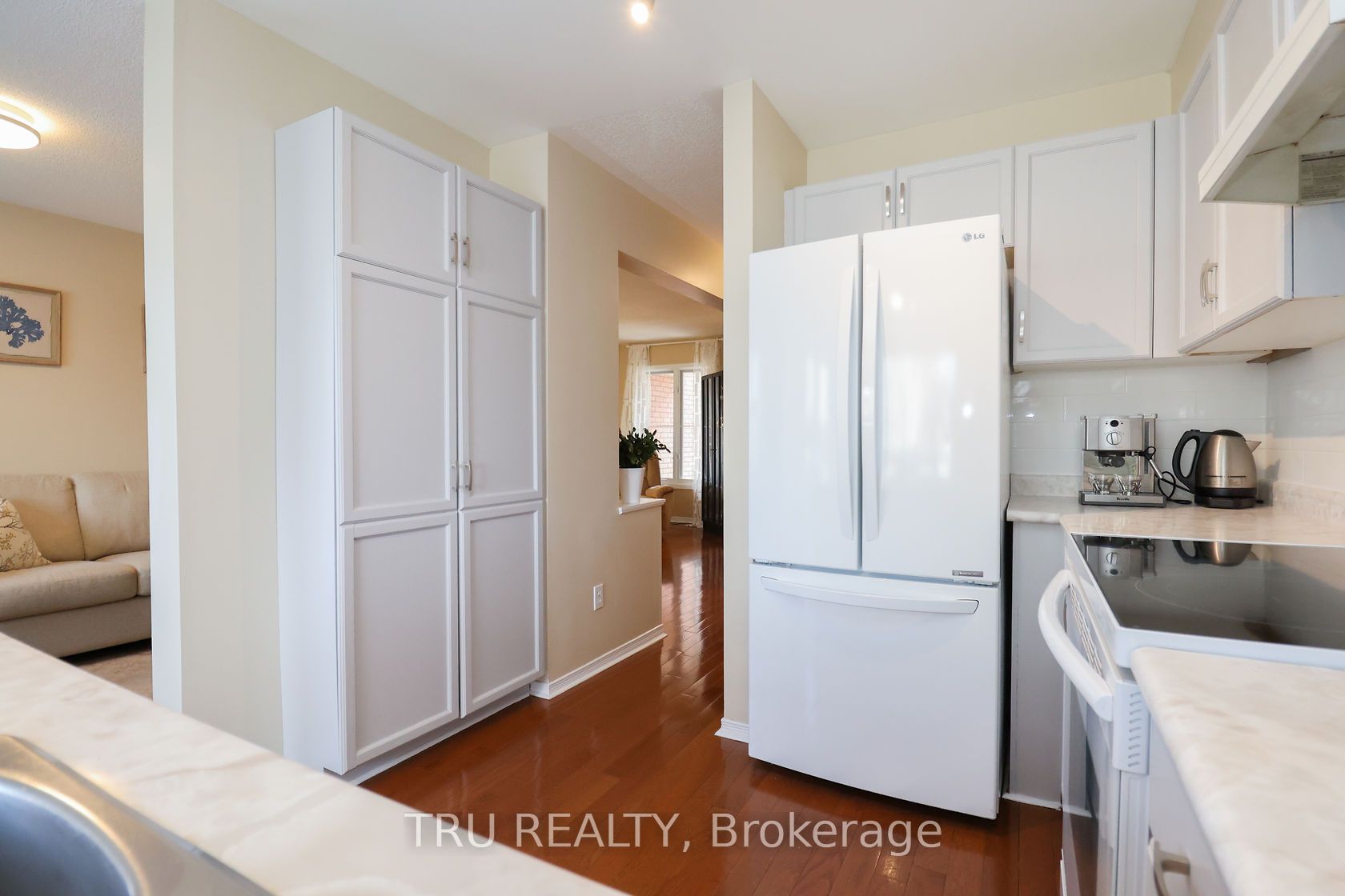 186 Daventry Crescent Property Photo 17