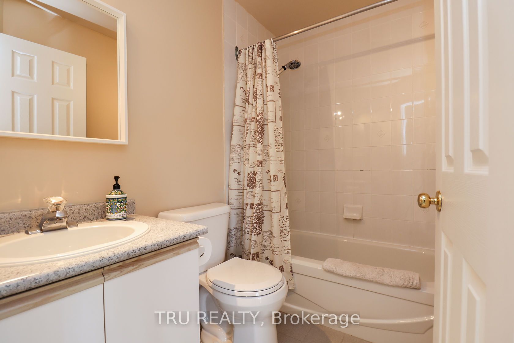 186 Daventry Crescent Property Photo 26