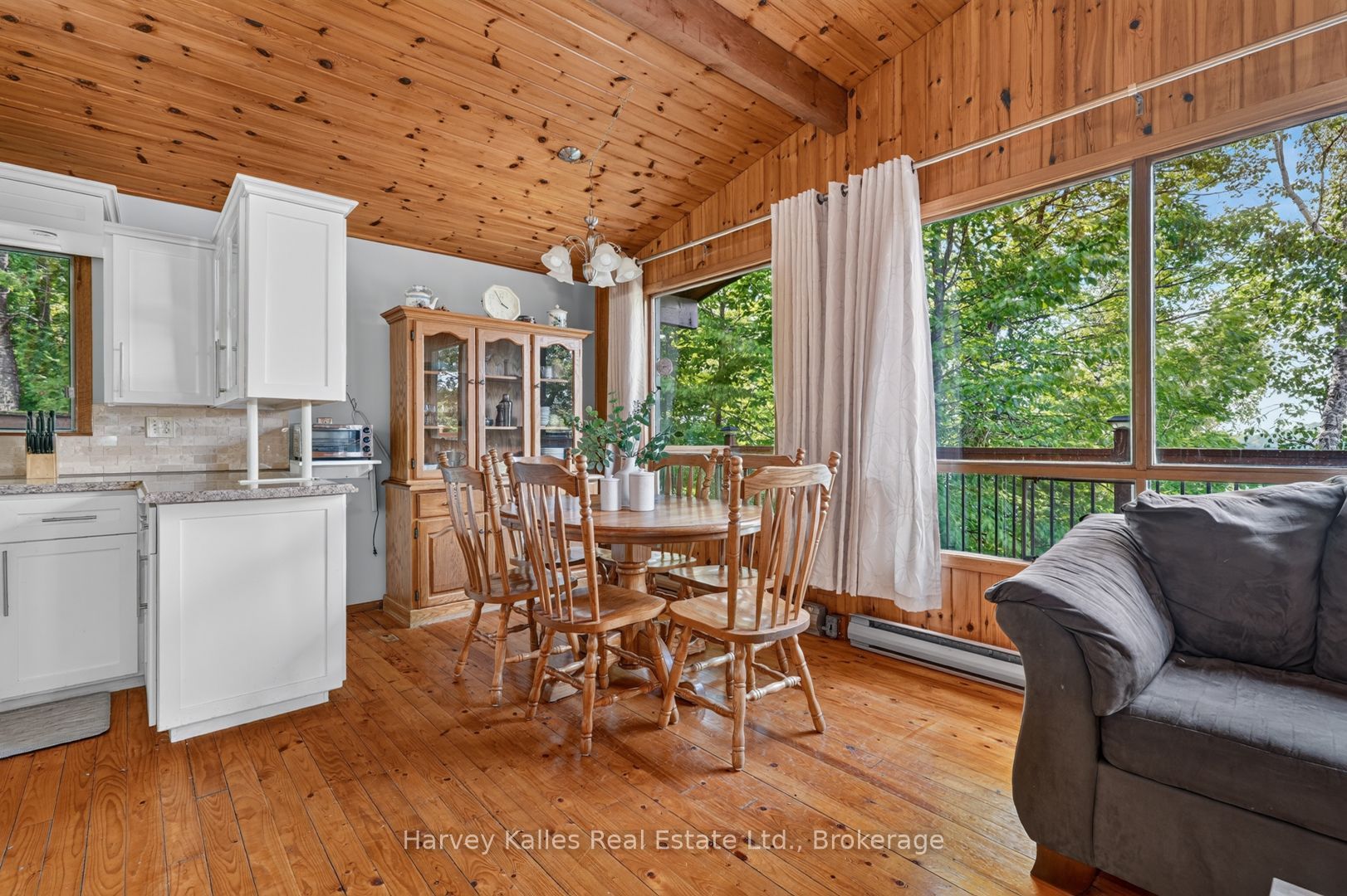 260 West Point Sands Road Property Photo 10