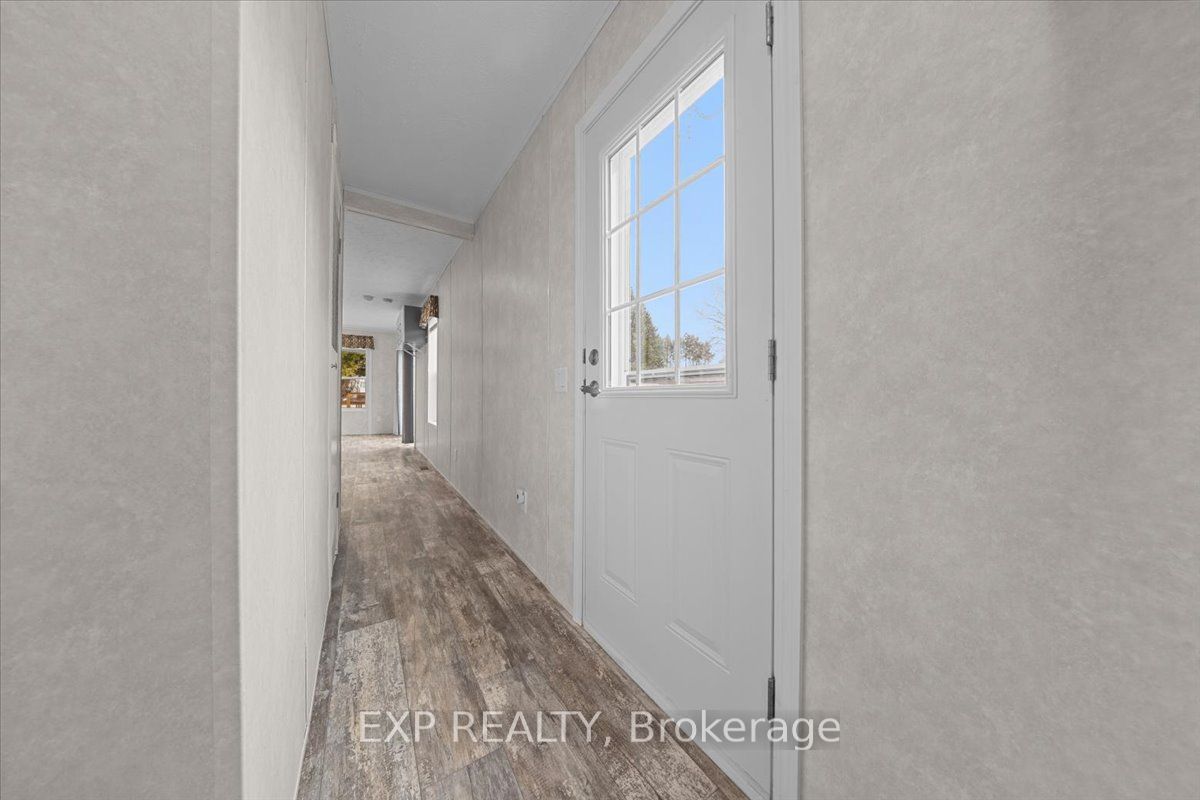 114 Harold Valley Drive Property Photo 6