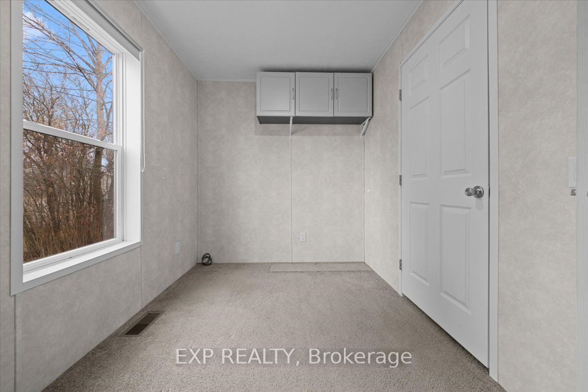 114 Harold Valley Drive Property Photo 32