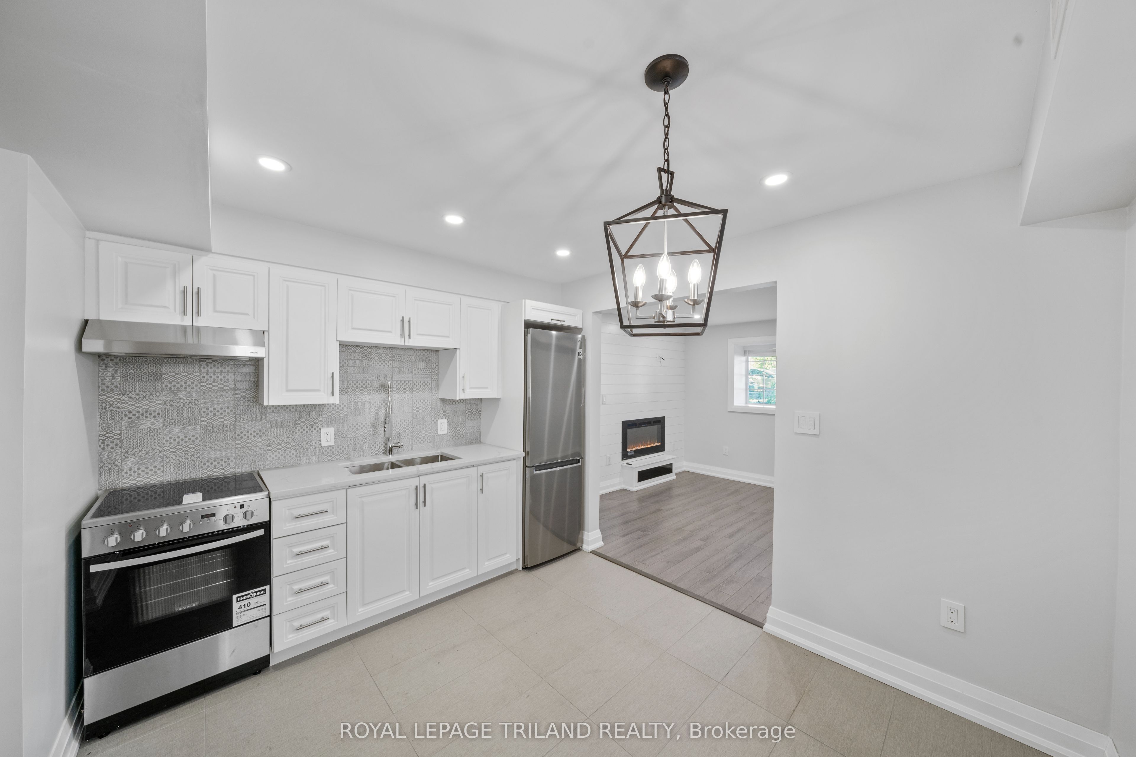 15 Balmoral Avenue S 5 Property Photo 25