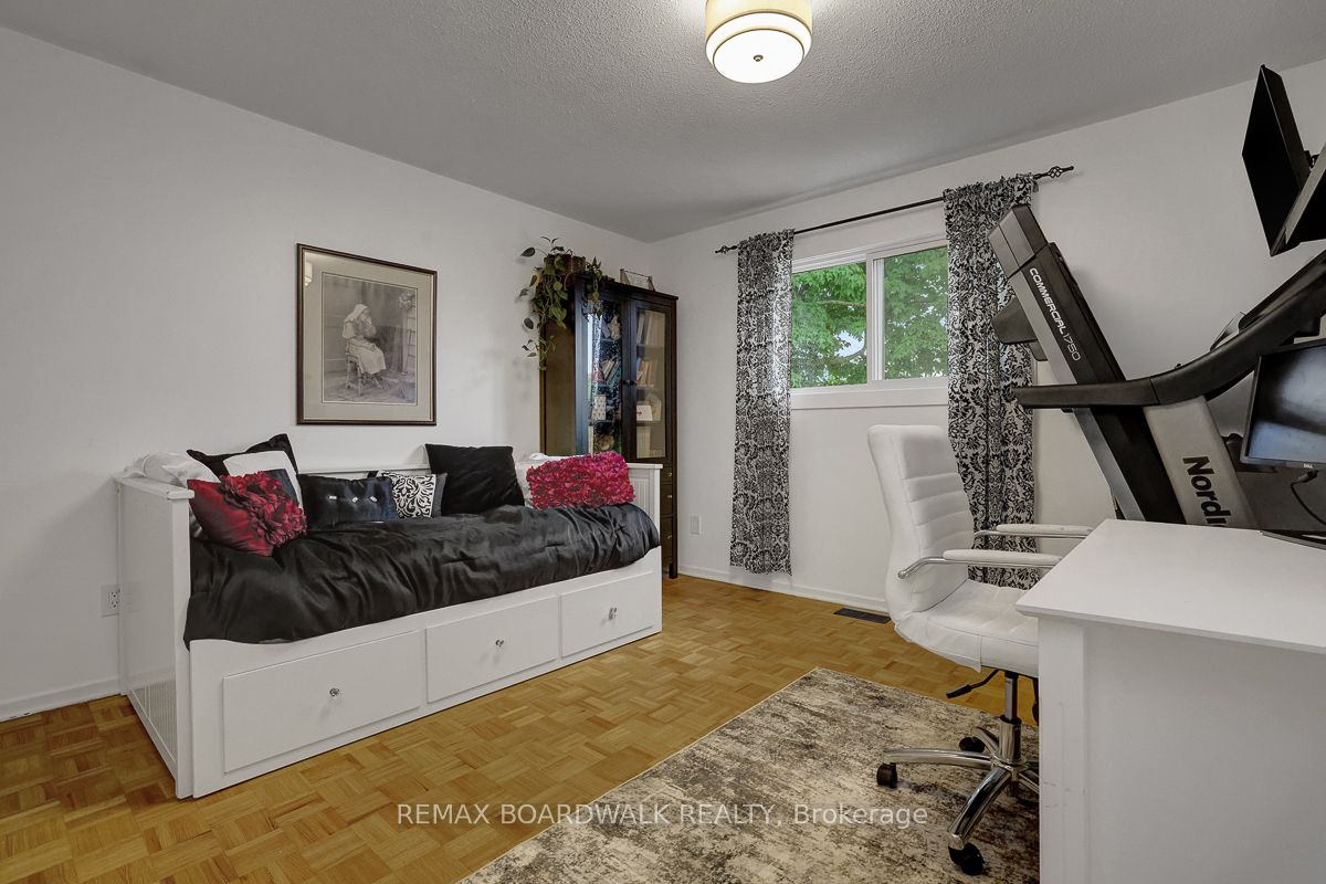 101 Park Avenue Property Photo 25