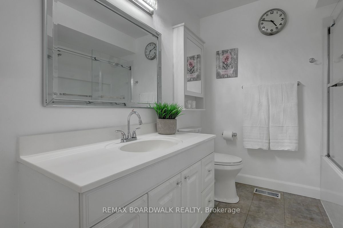 101 Park Avenue Property Photo 27