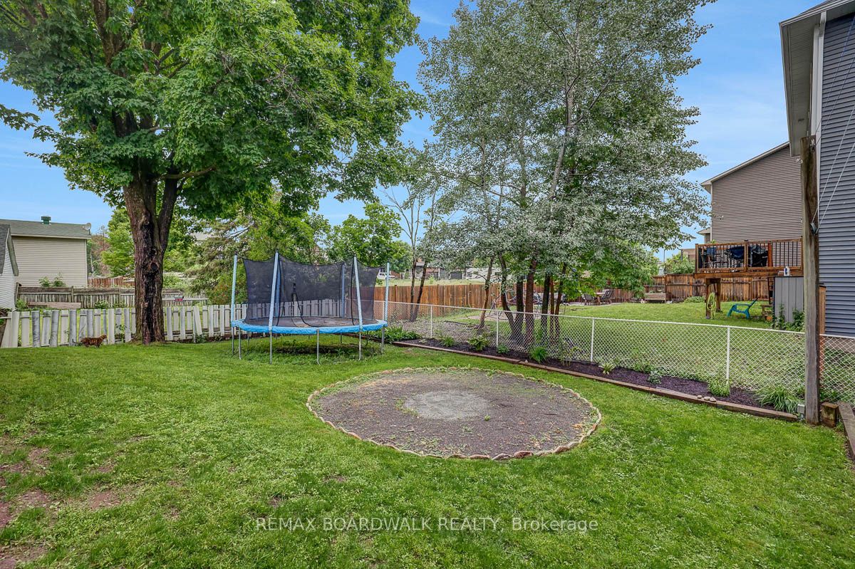 101 Park Avenue Property Photo 44