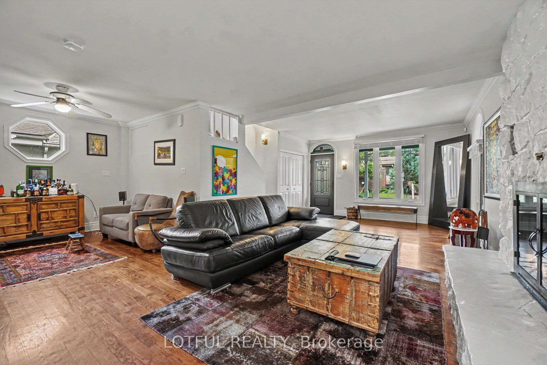 518 Hilson Avenue Property Photo 6