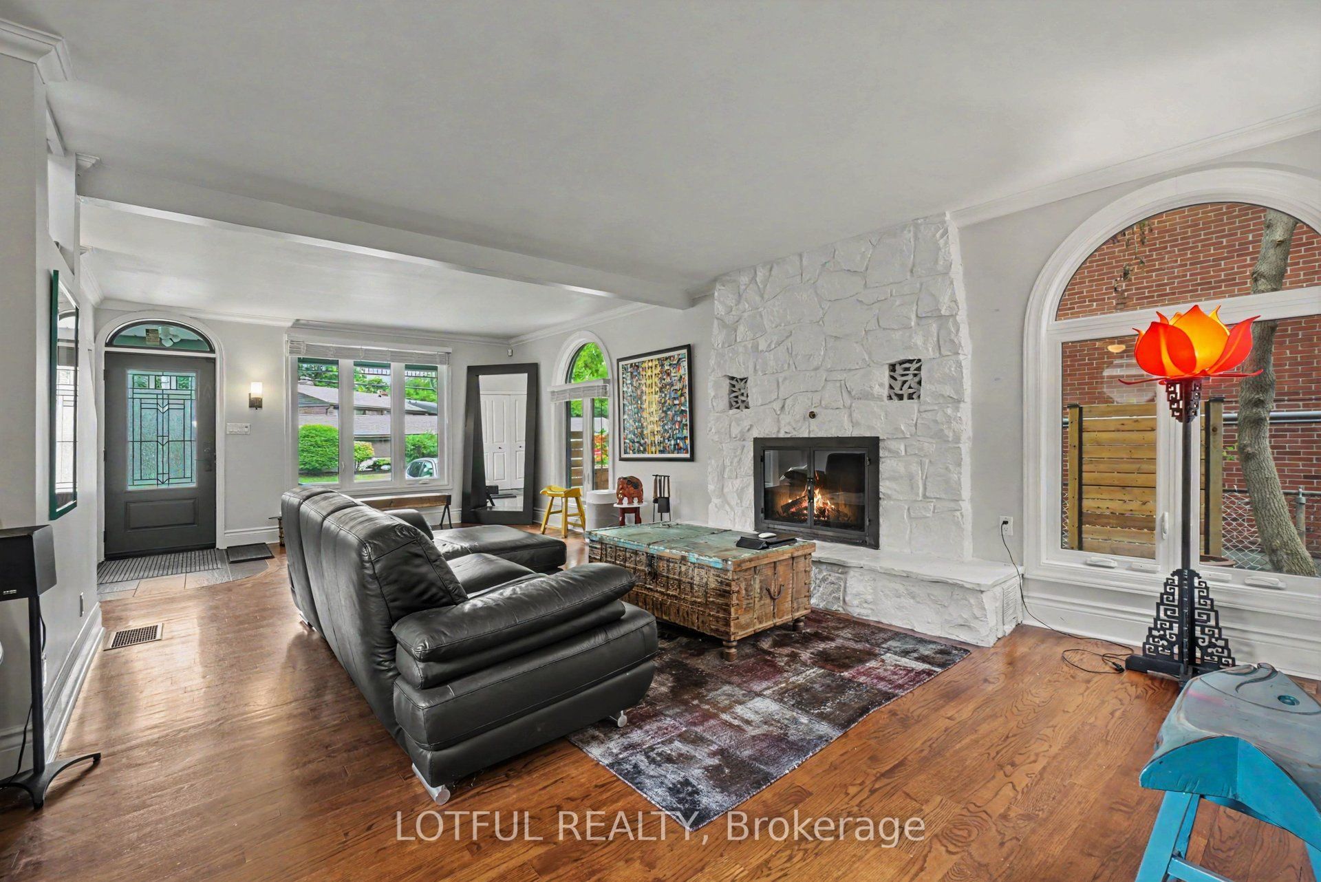 518 Hilson Avenue Property Photo 7