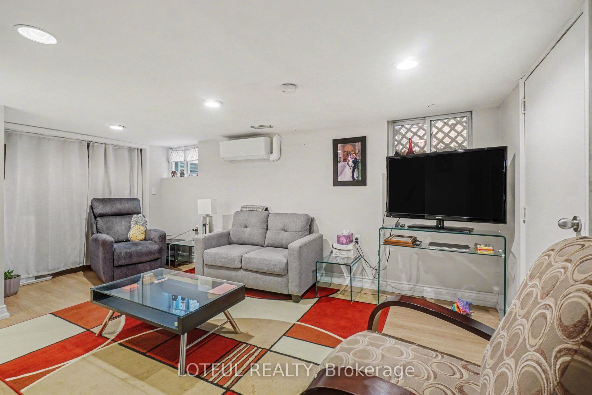 518 Hilson Avenue Property Photo 25