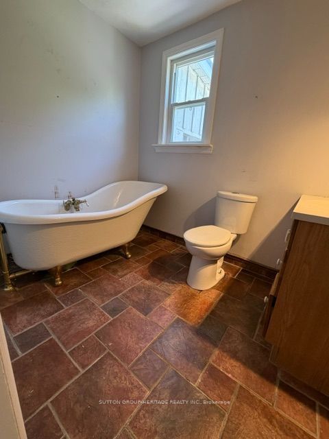 29 Brook Road S Property Photo 19