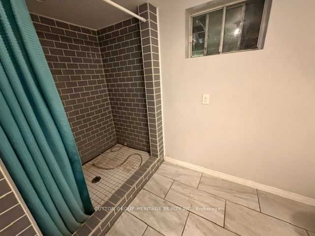29 Brook Road S Property Photo 23