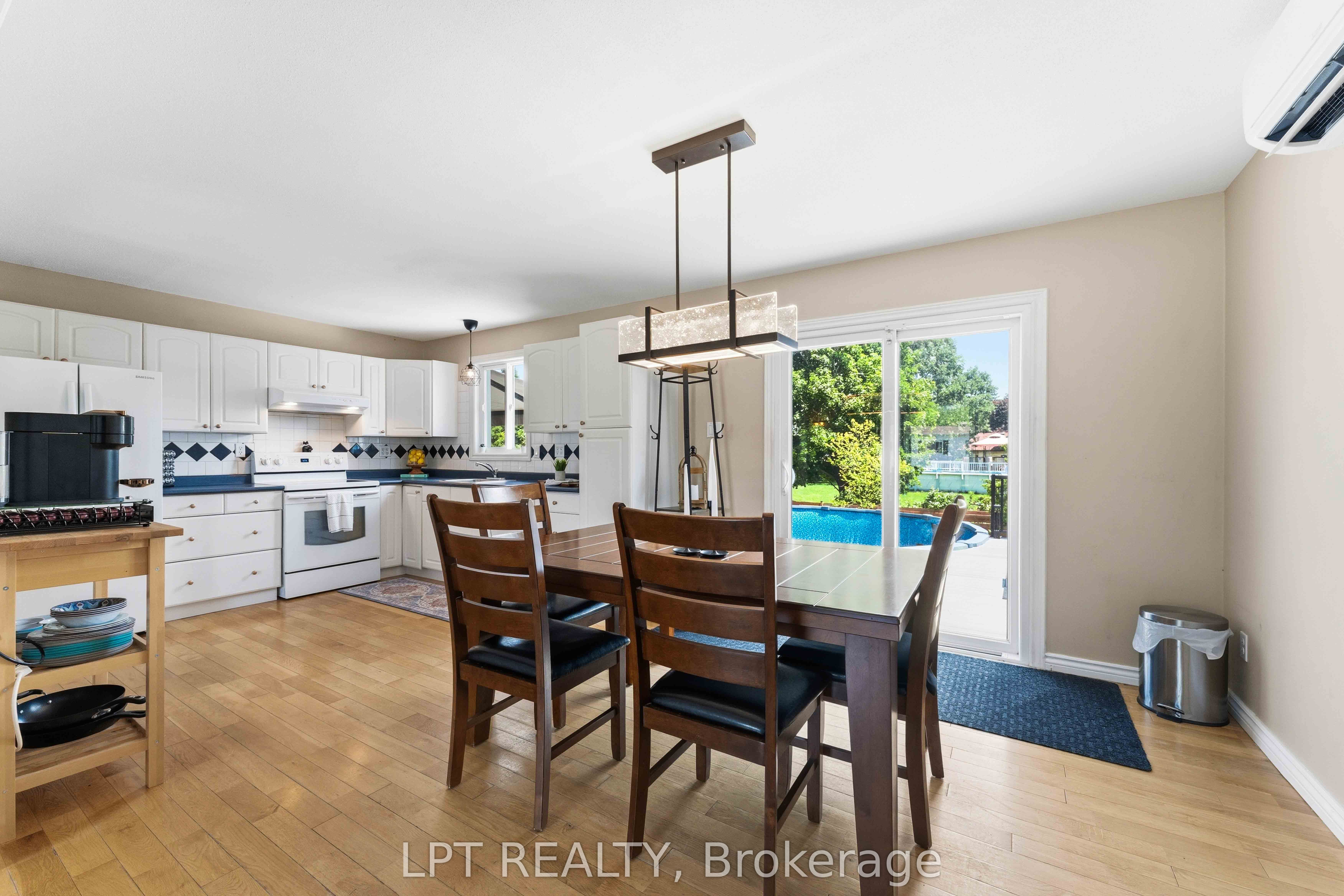 34 Fringewood Drive Property Photo 8