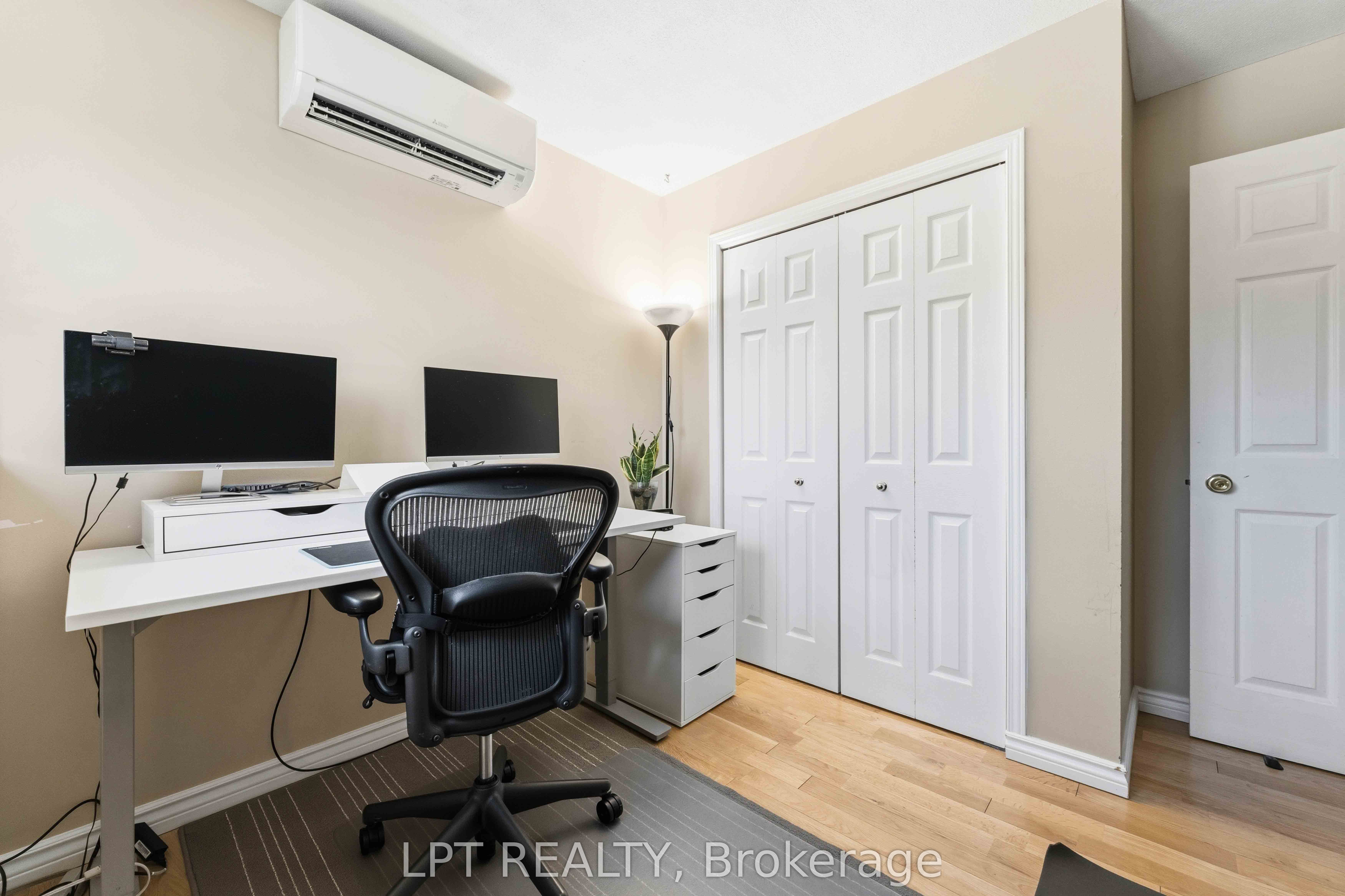 34 Fringewood Drive Property Photo 18