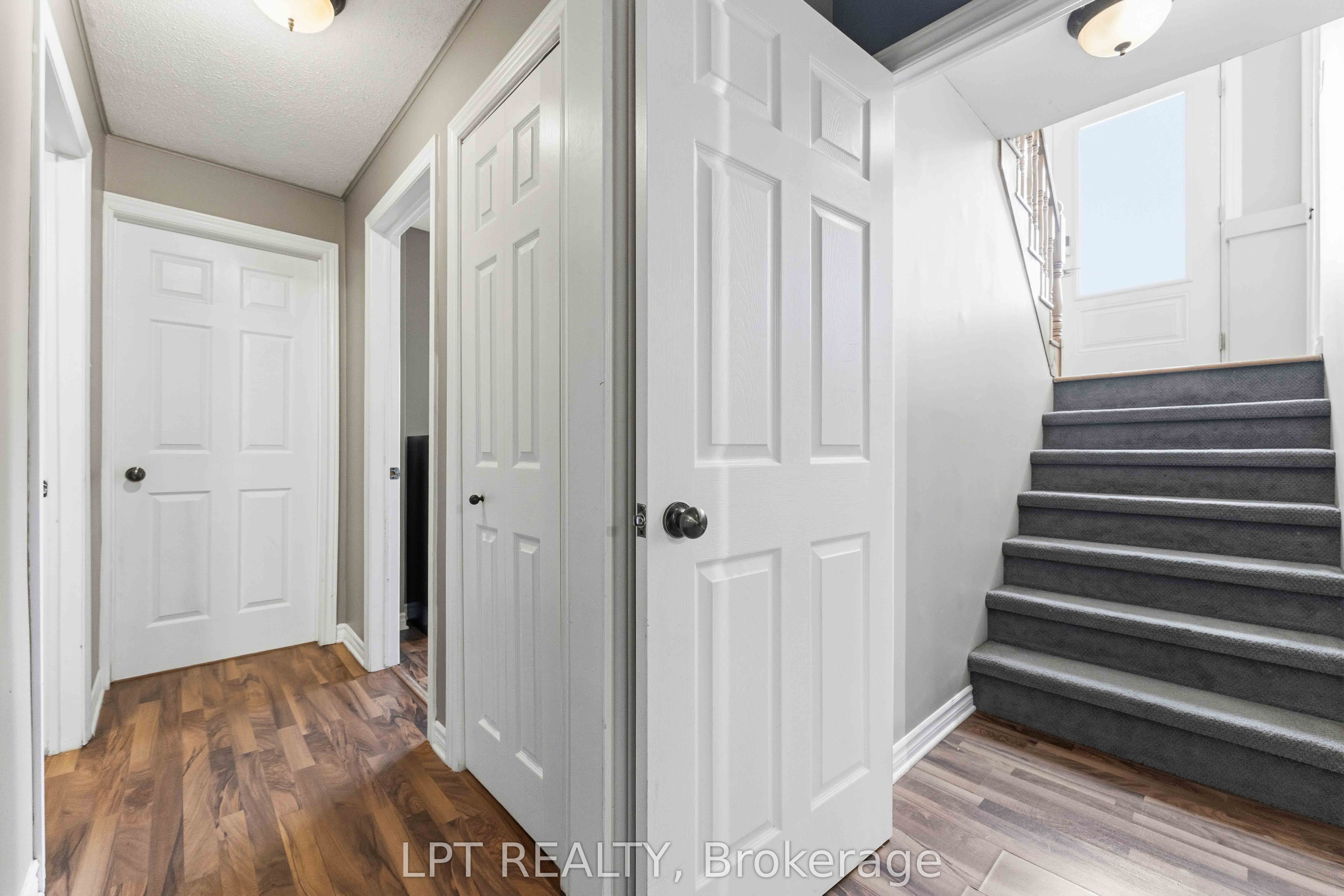 34 Fringewood Drive Property Photo 20