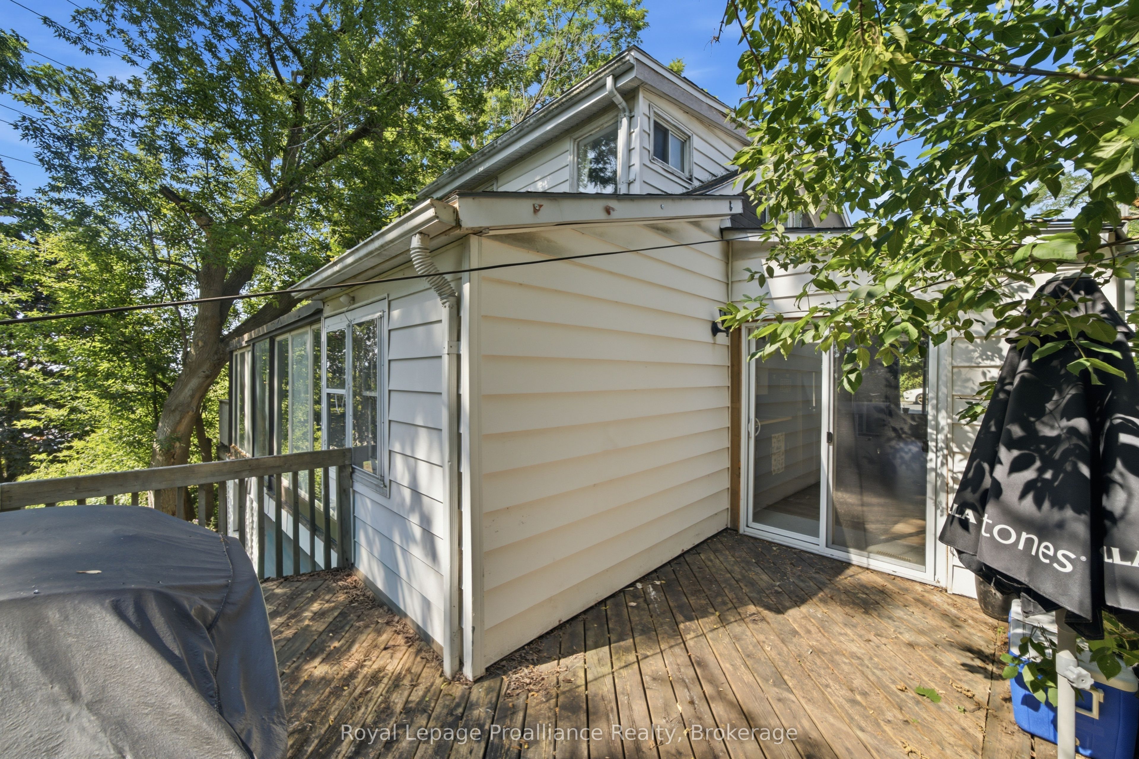 1 Highland Avenue Property Photo 44