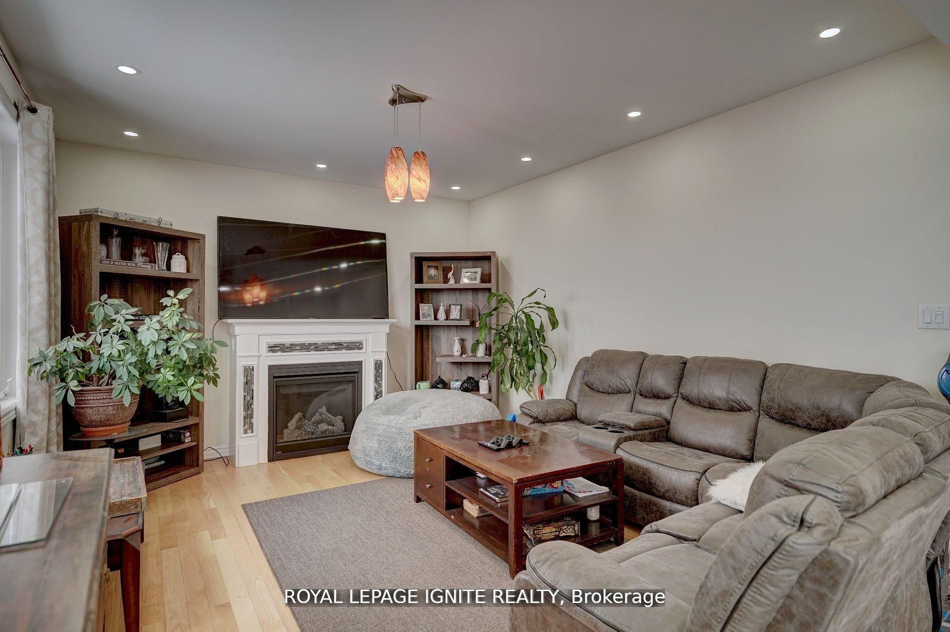 41 Northhill Avenue E Property Photo 13