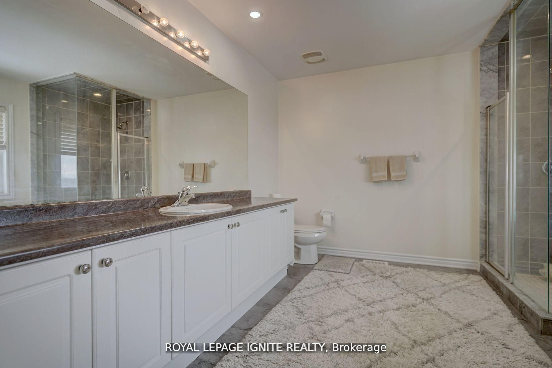 41 Northhill Avenue E Property Photo 17