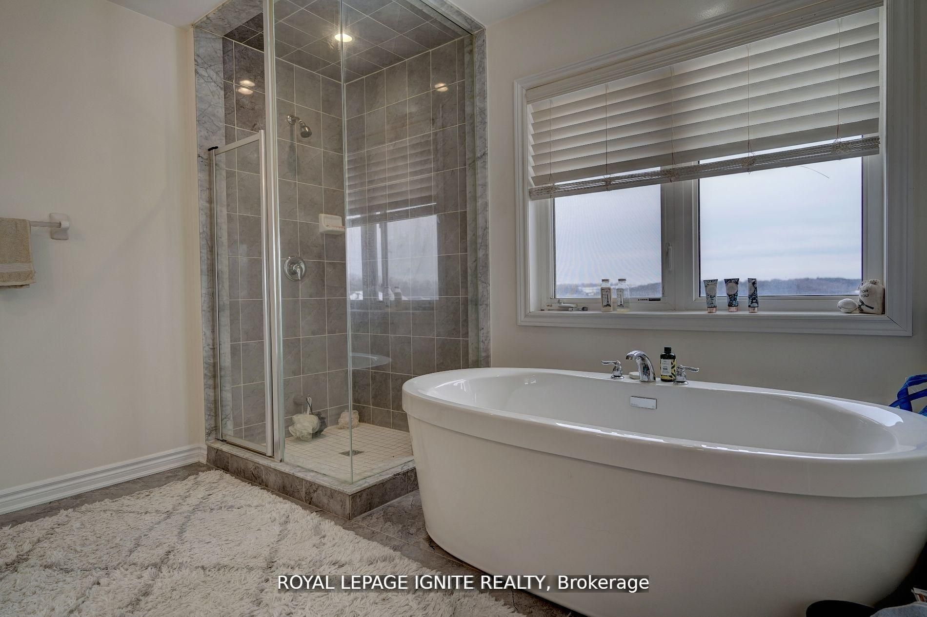 41 Northhill Avenue E Property Photo 18