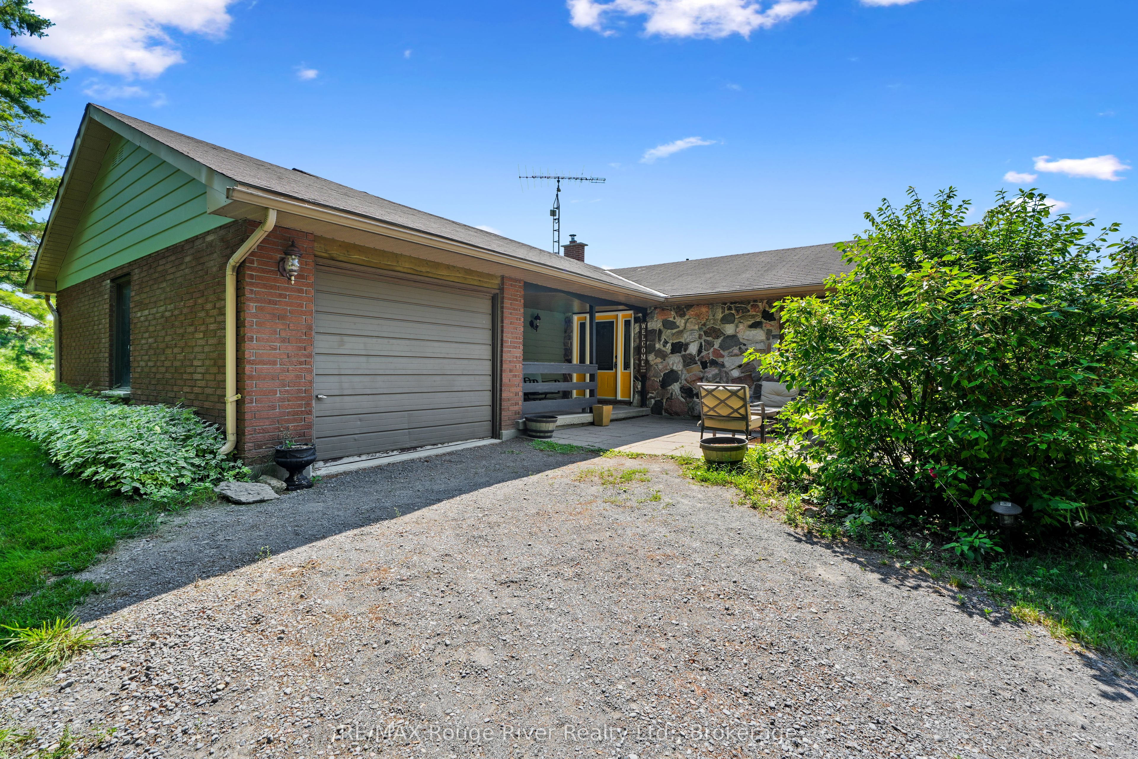 333 Arthurs Lane Property Photo 15