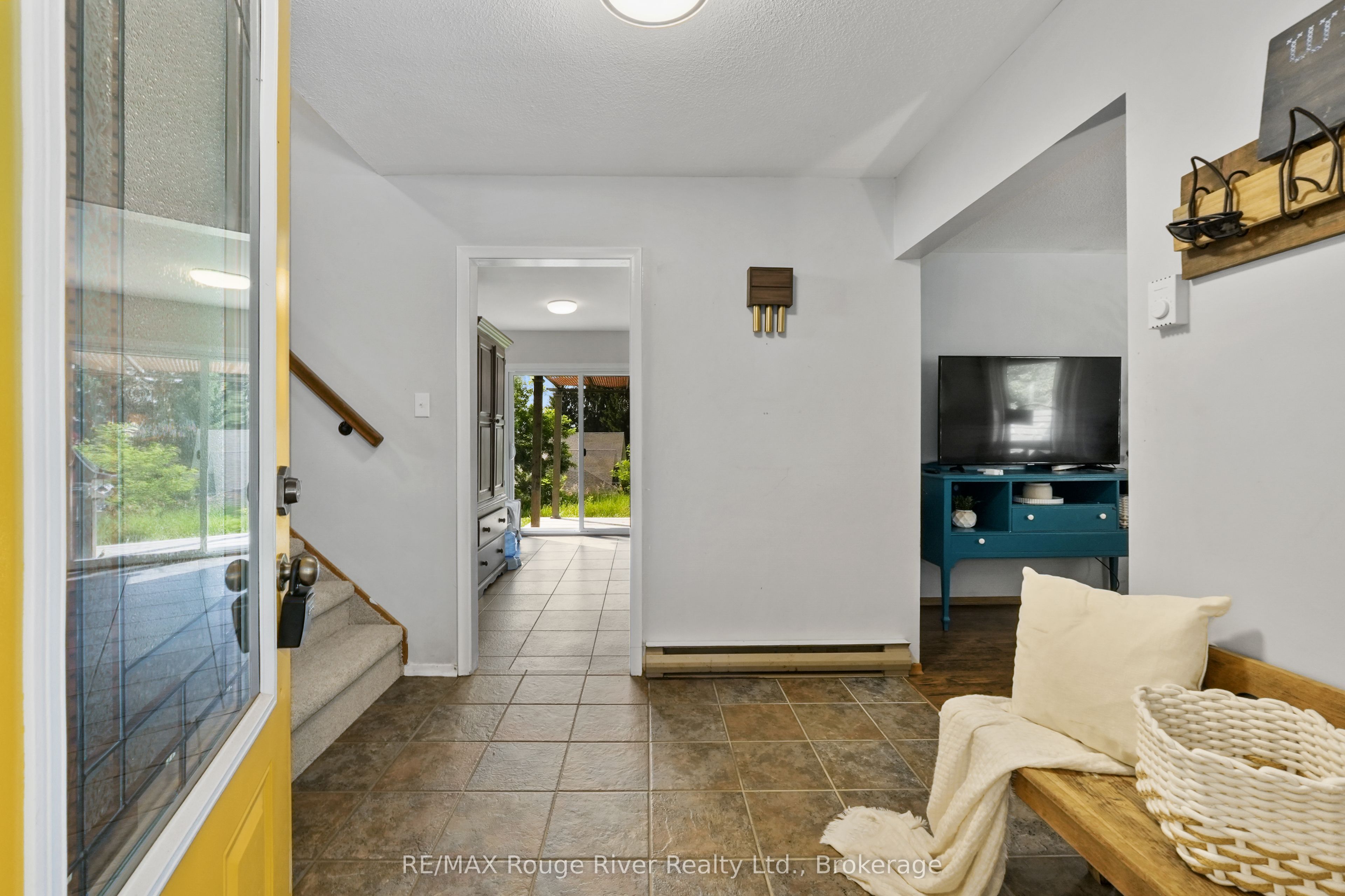 333 Arthurs Lane Property Photo 18