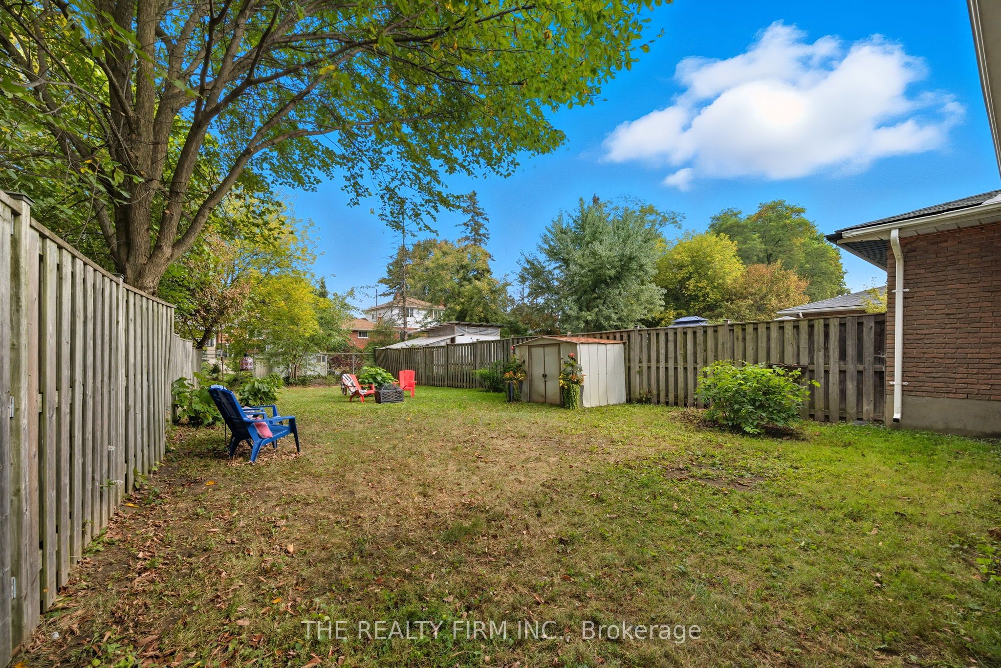 2 Noel Avenue Property Photo 35
