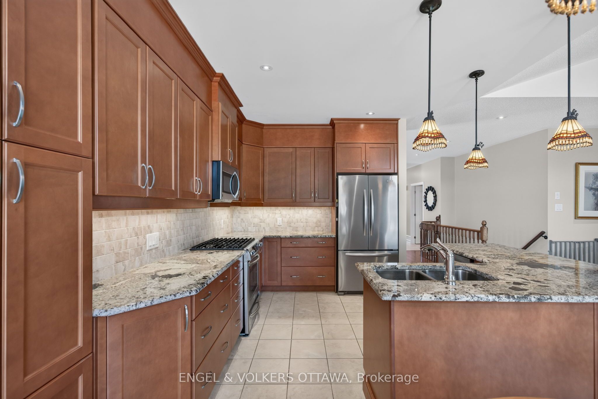 106 Equinelle Drive Property Photo 14