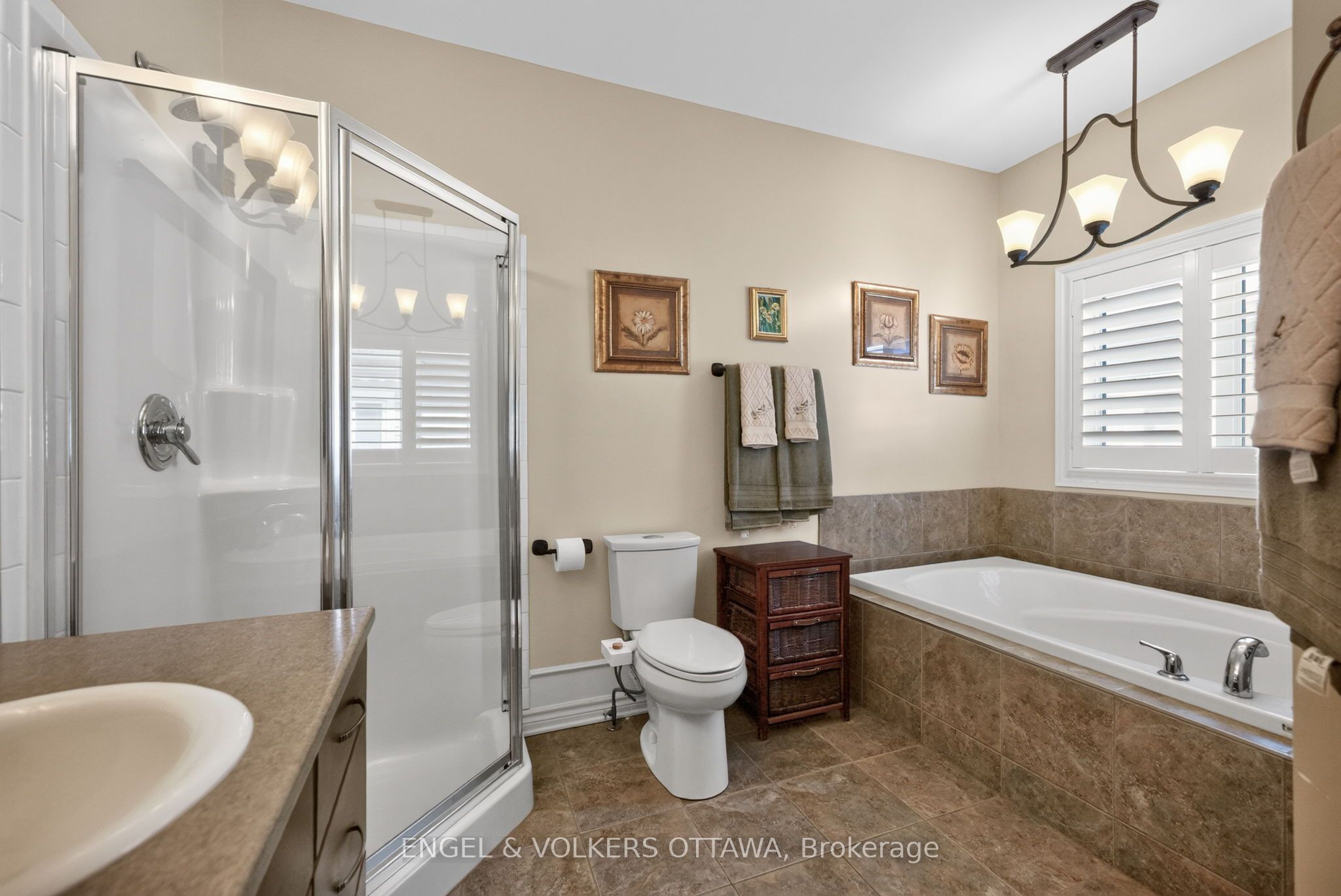 106 Equinelle Drive Property Photo 20