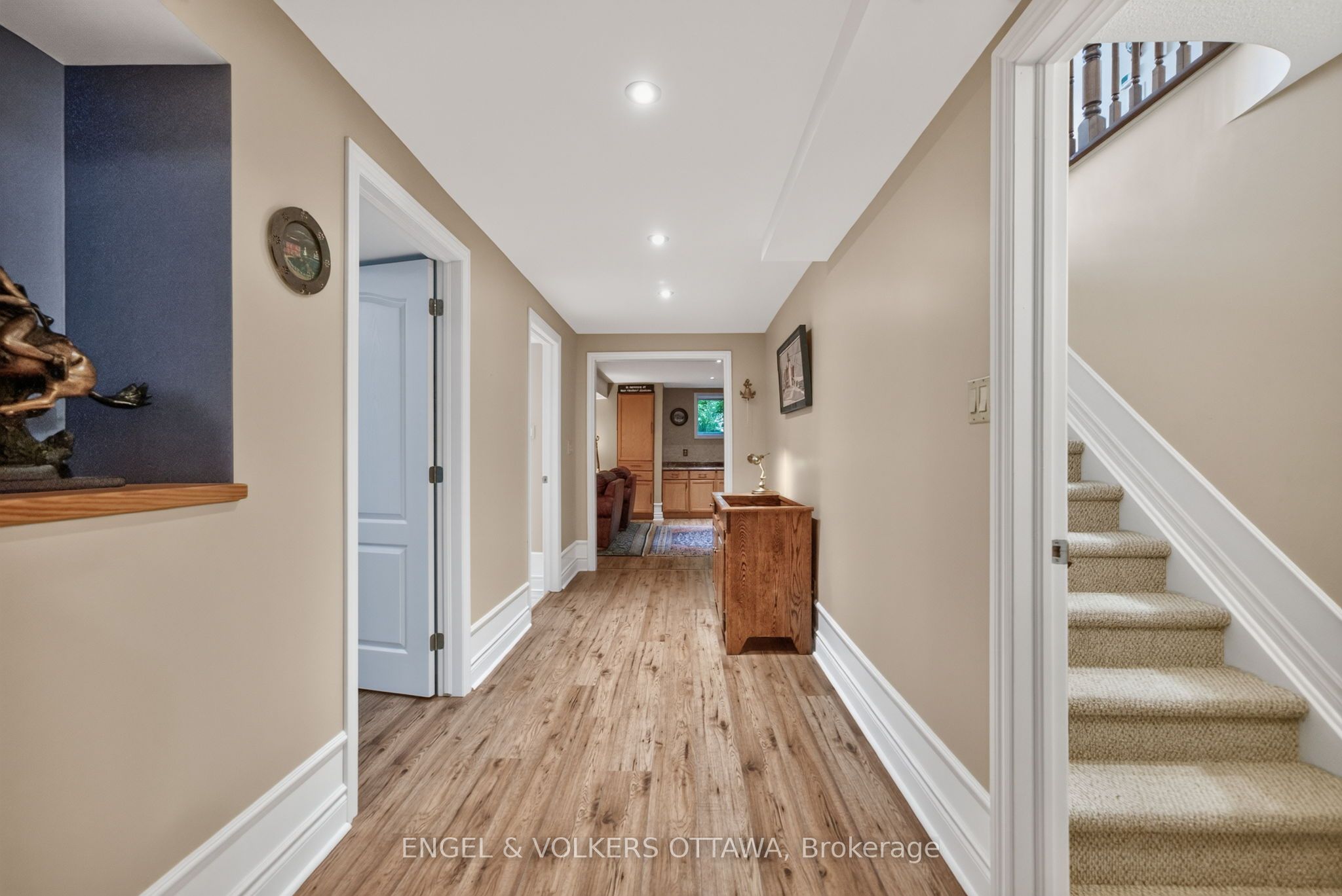 106 Equinelle Drive Property Photo 25