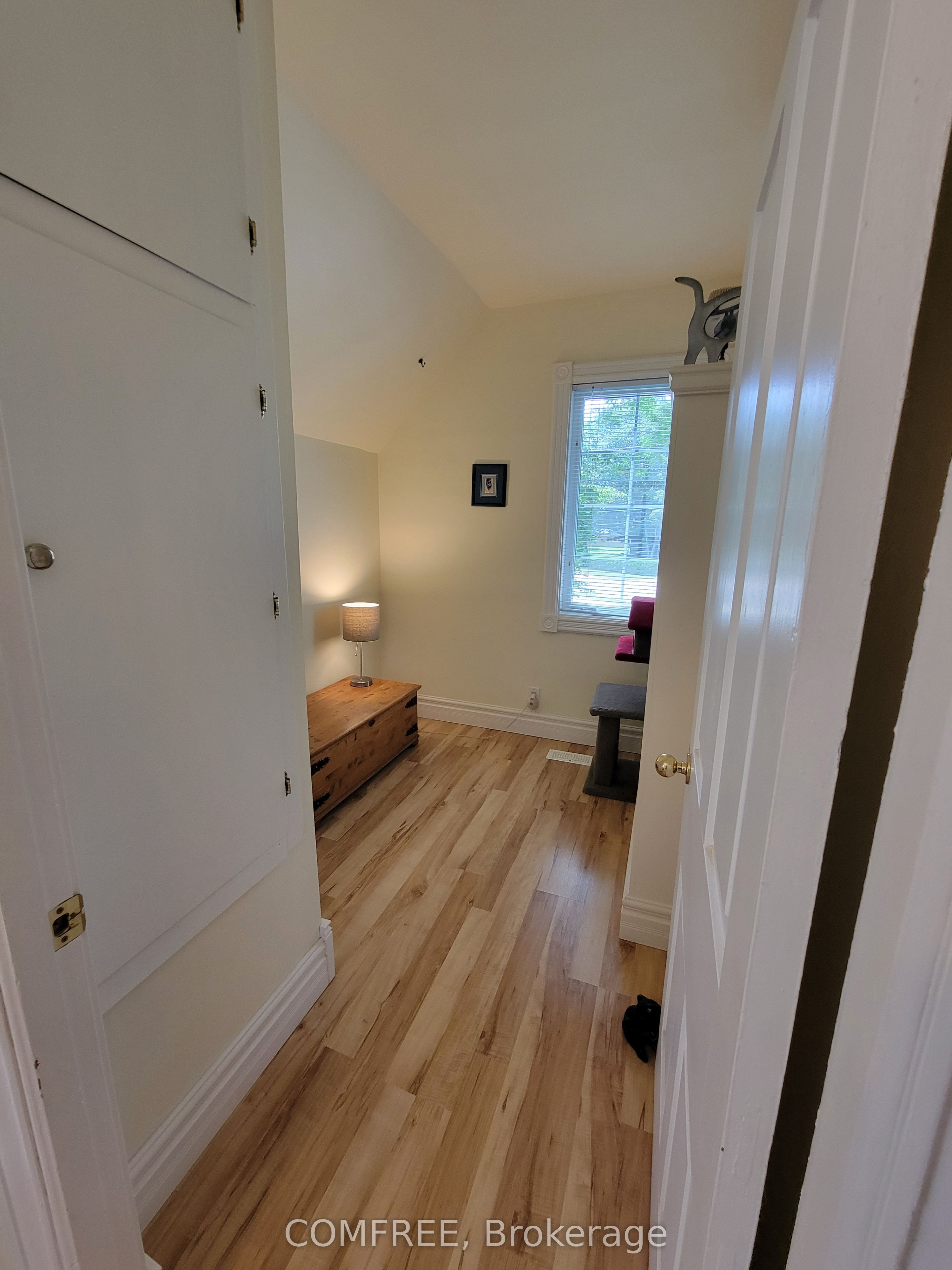 137 St George Street Property Photo 27