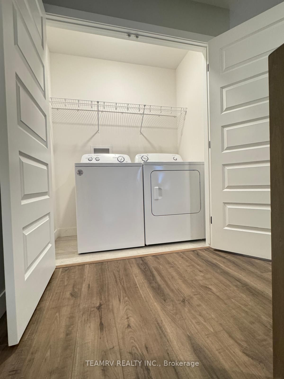 198 Hooper Street Property Photo 19