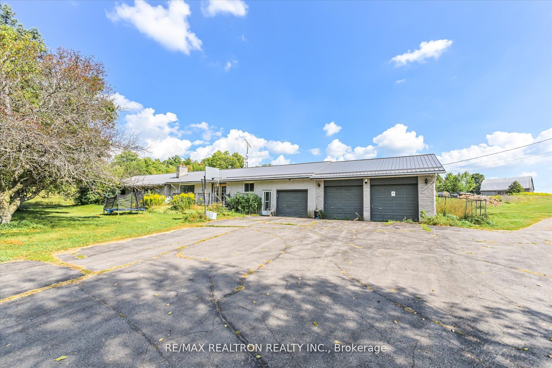 887 County 48 Road Property Photo 14