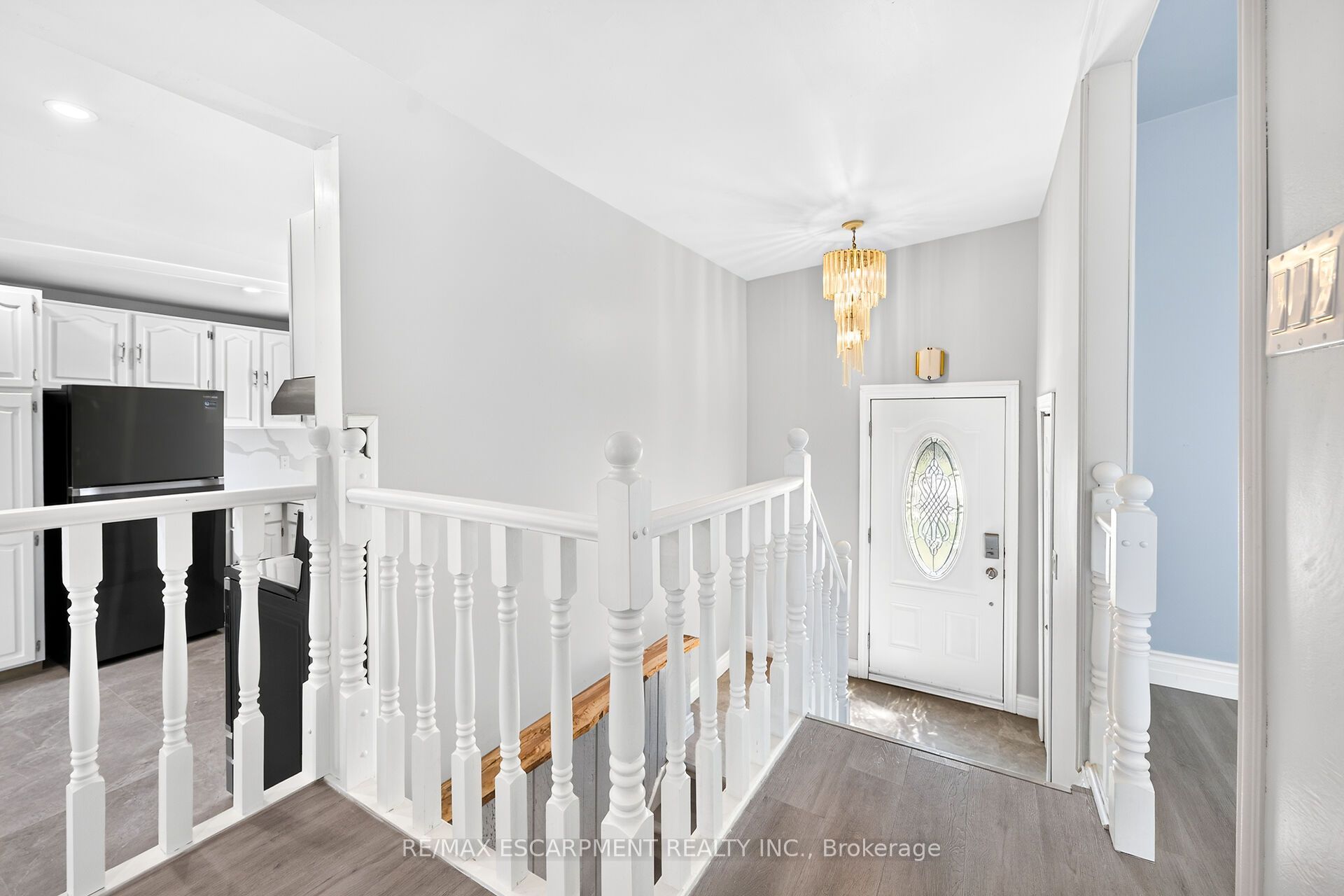 96 Fielding Crescent Property Photo 5
