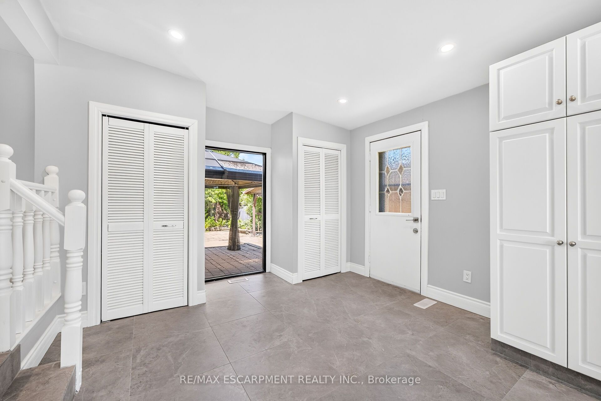 96 Fielding Crescent Property Photo 13
